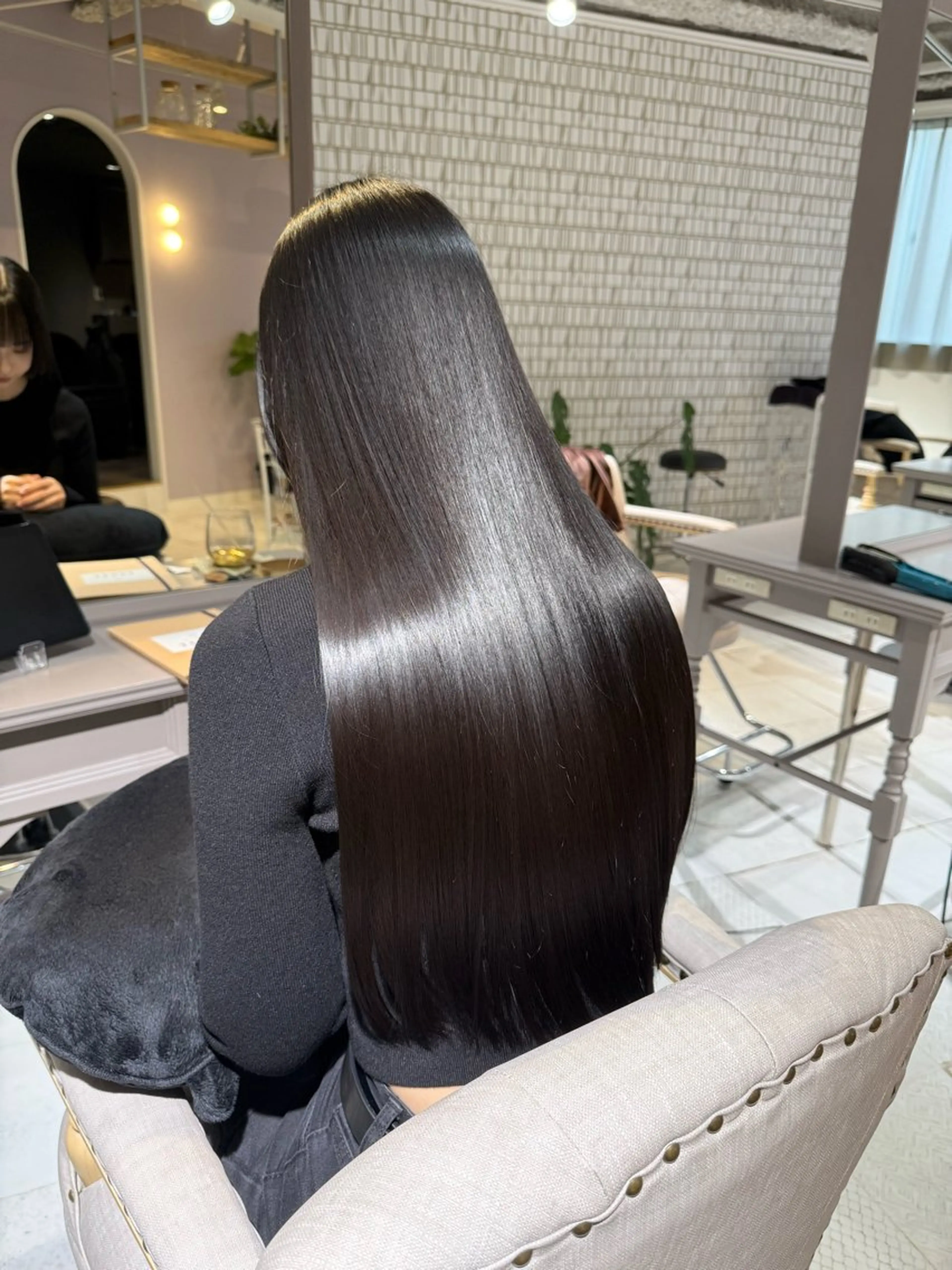 ロング 縮毛矯正 髪質改善 ヘアエステ AInoa TENET 北千住所属・若山 竜生のヘアスタイル