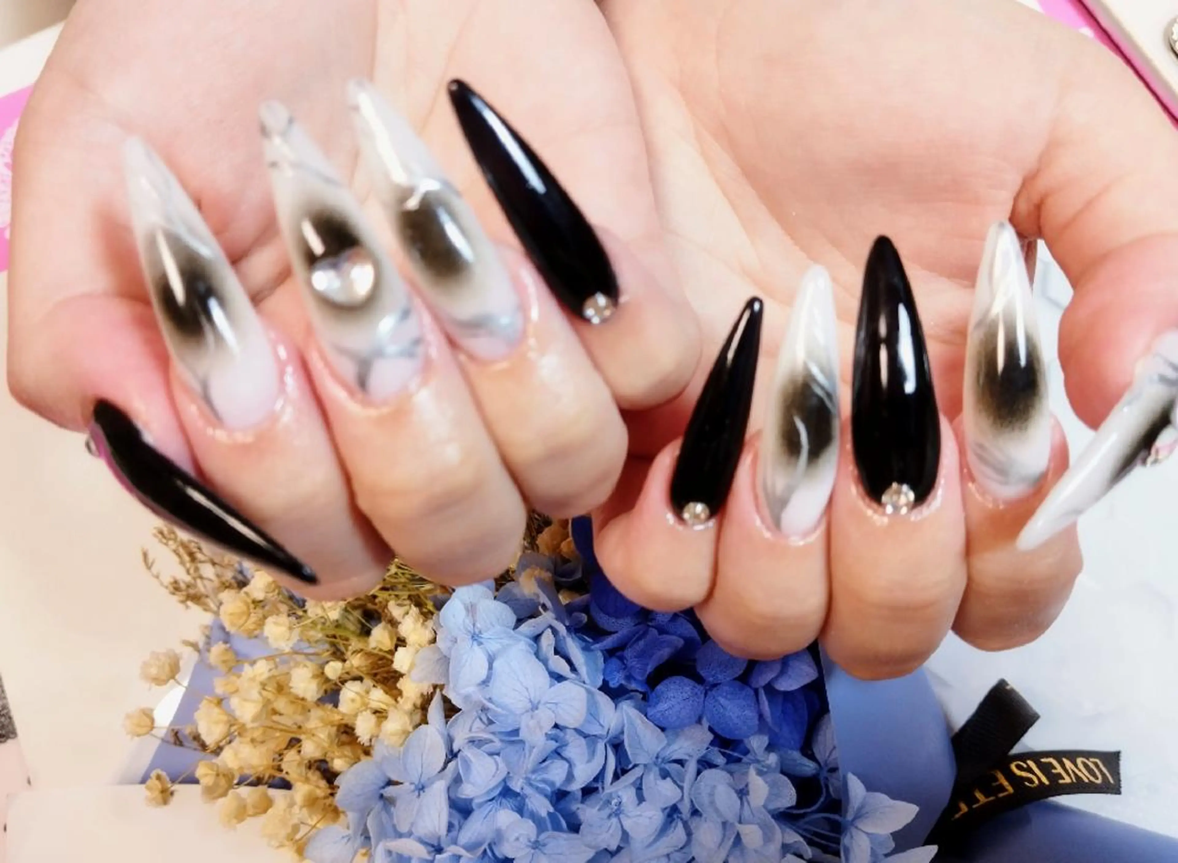 ネイル ＤI'A ネイルサロンのネイルデザイン