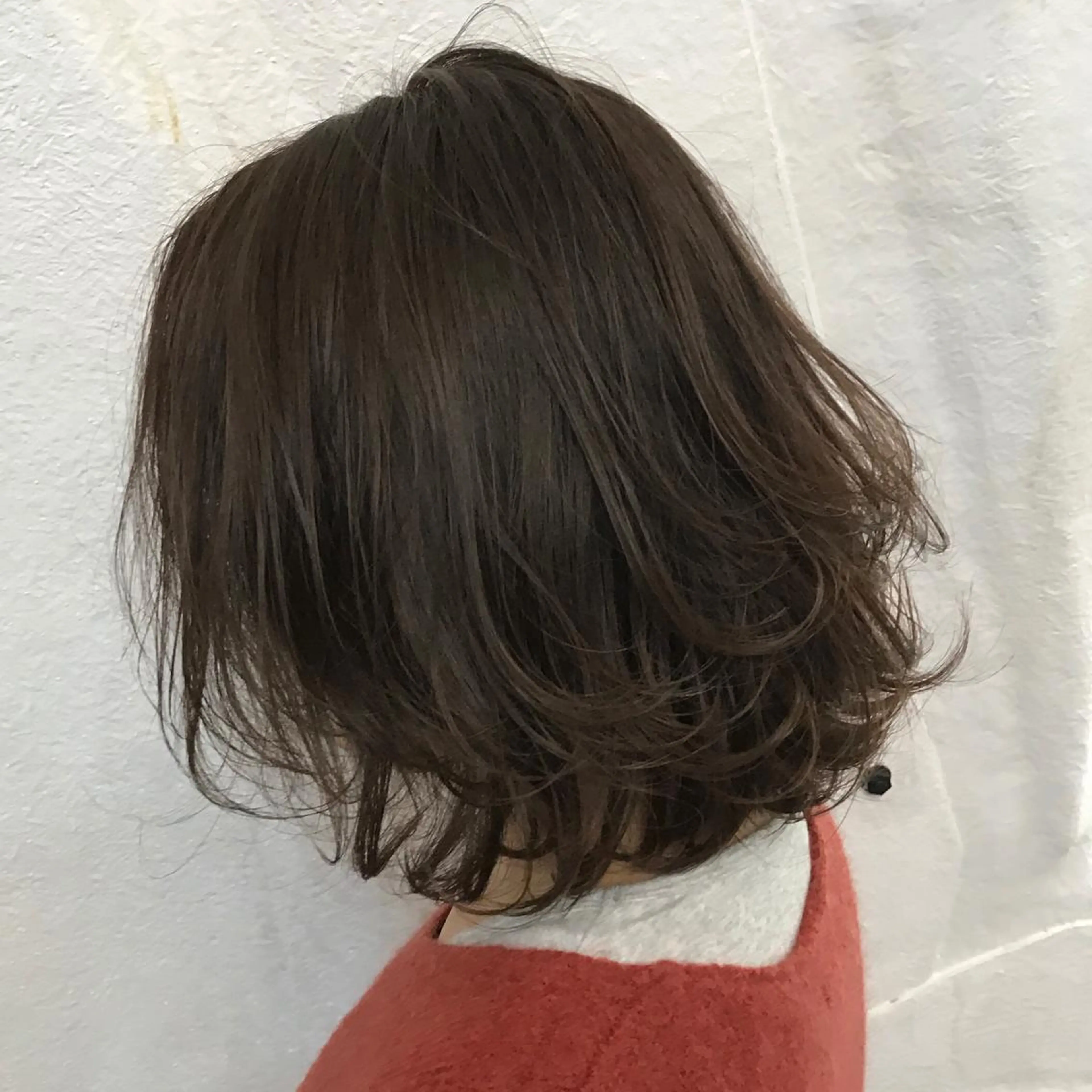 ショート カラー アッシュ 透明感カラー ボブ サロウィン所属・K-POP好き美容師 🇰🇷Kai.Yのヘアスタイル