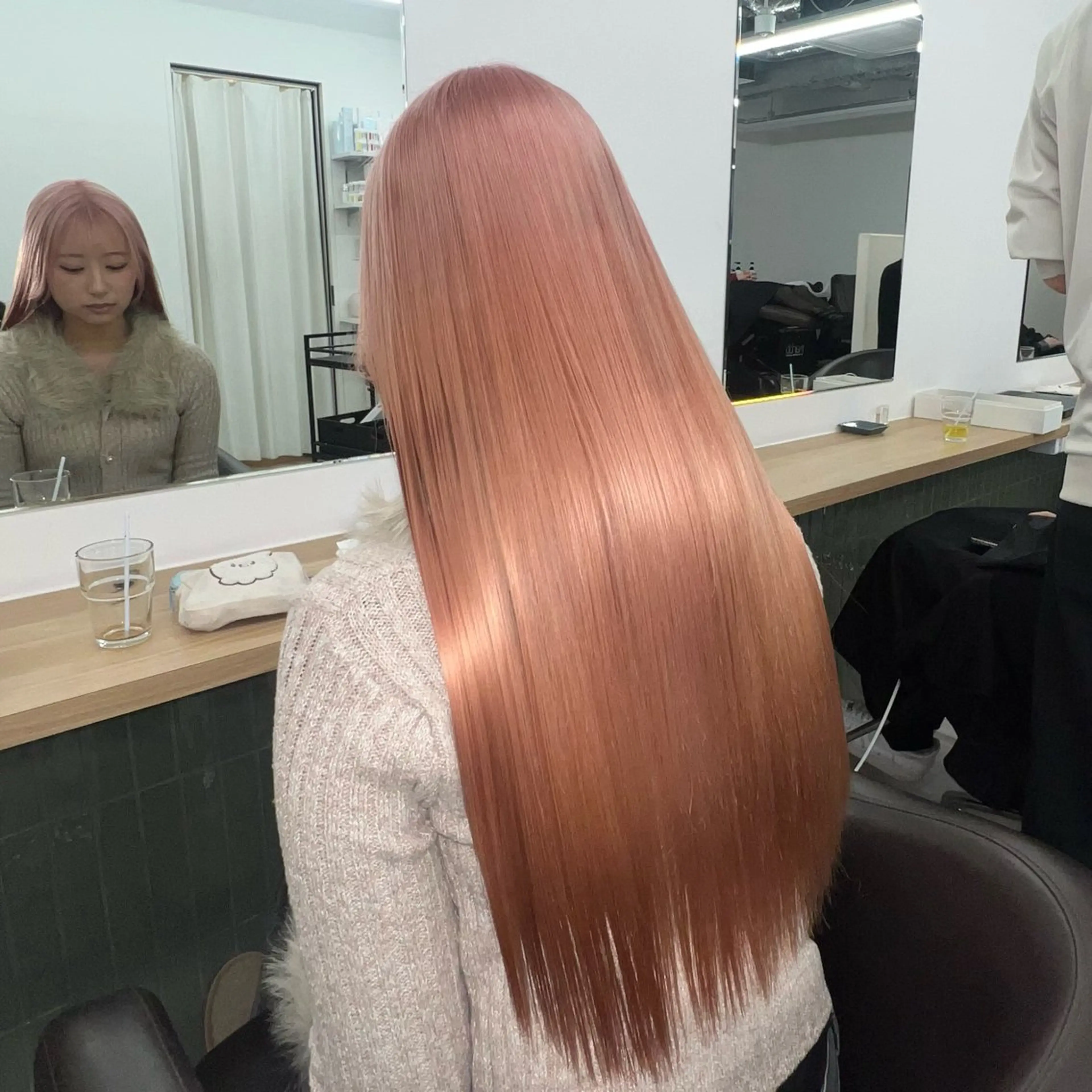 ロング カラー カット ヘアカラー トリートメント ハイトーン/透明感 カラー🌿KANTAのヘアスタイル