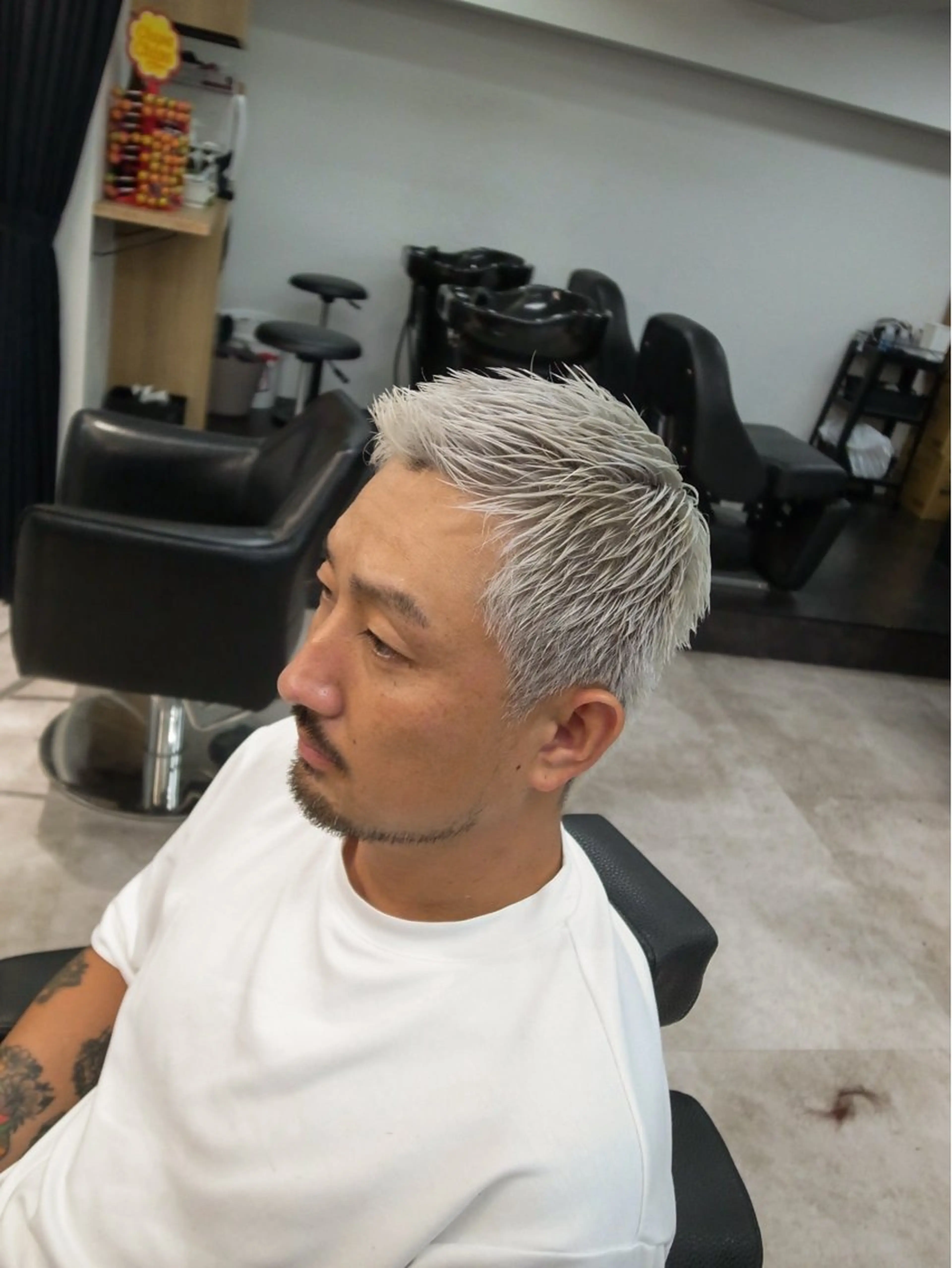 ショート カラー メンズ カット ヘアカラー トリートメント INTRO SHIBUYA by Fi-Ne所属・💈メンズフェード 特化DAIYA💈のヘアスタイル