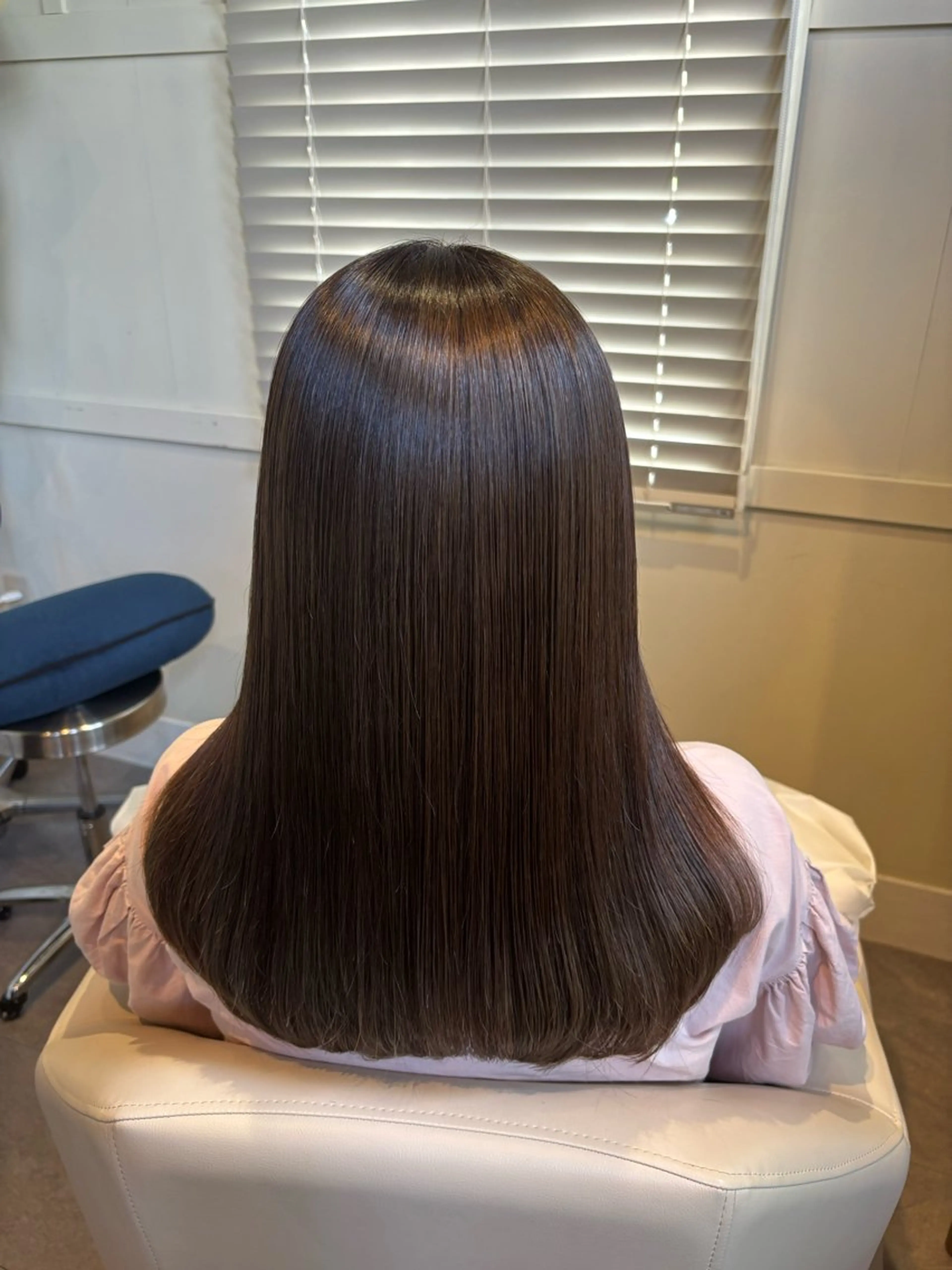 ロング カラー ガレリアエレガンテ RINAのヘアスタイル