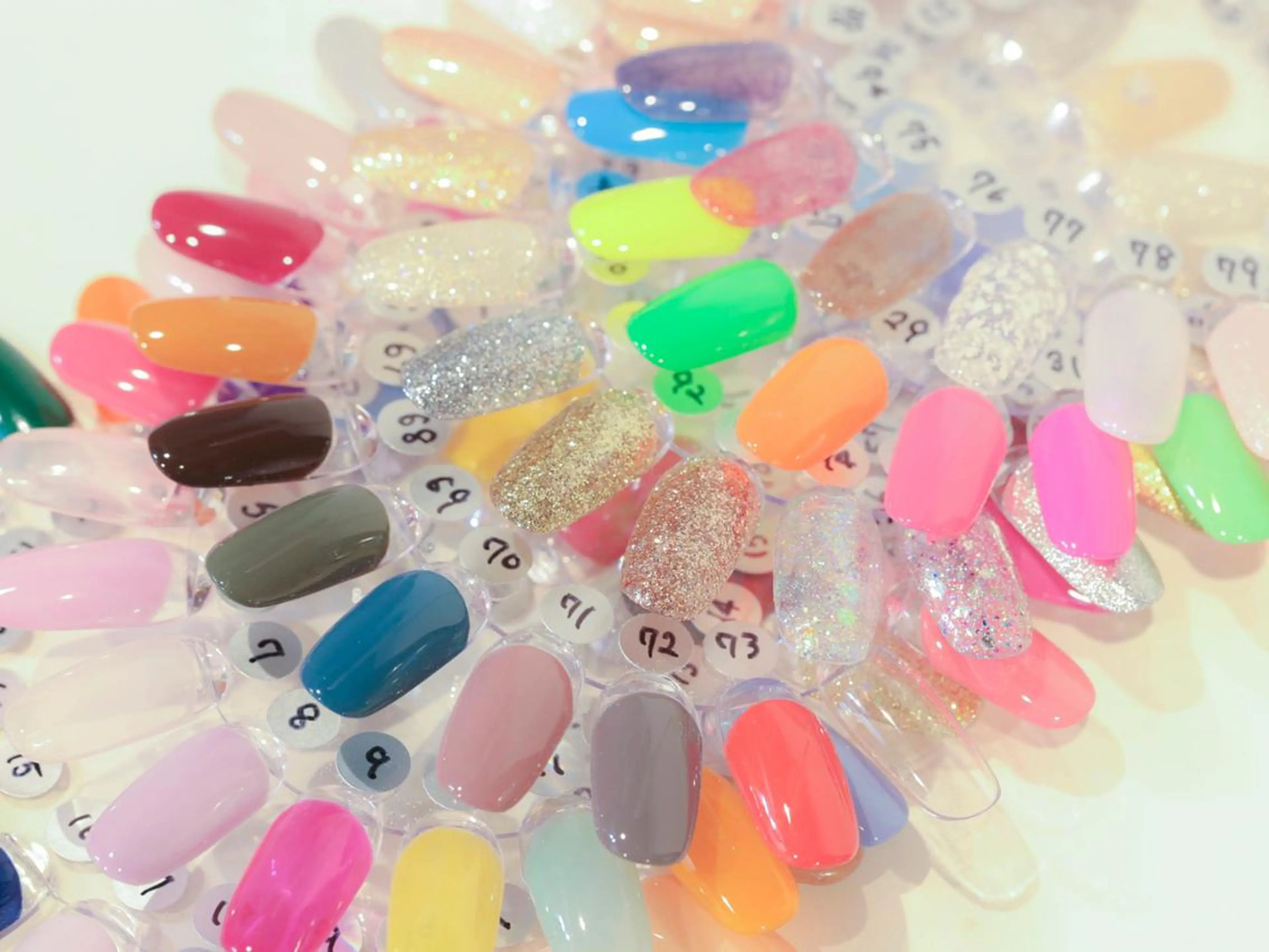 ネイル ハンドネイル Protea ❁⃘*.ﾟ清家 美穂のネイルデザイン