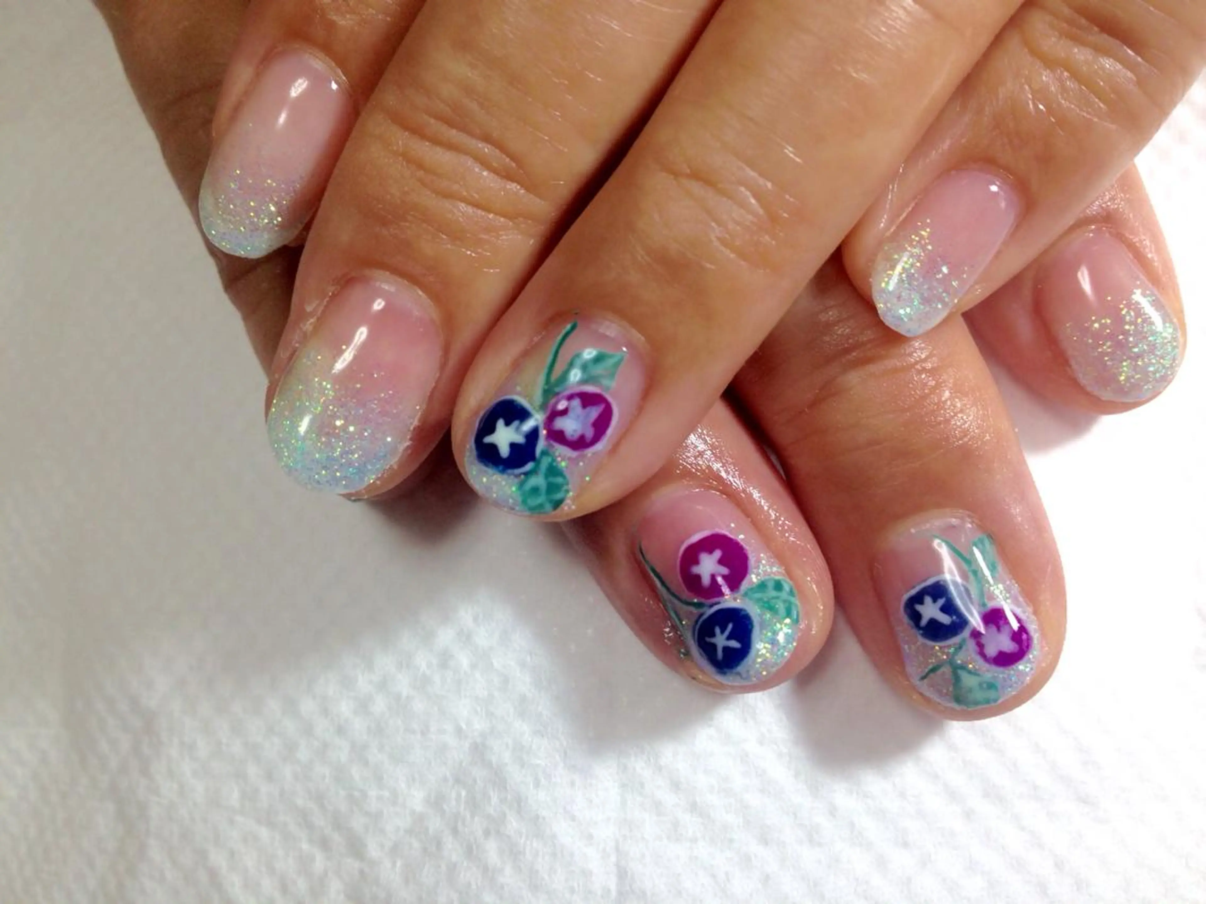 ネイル リラネイル所属・福田 美代子のネイルデザイン