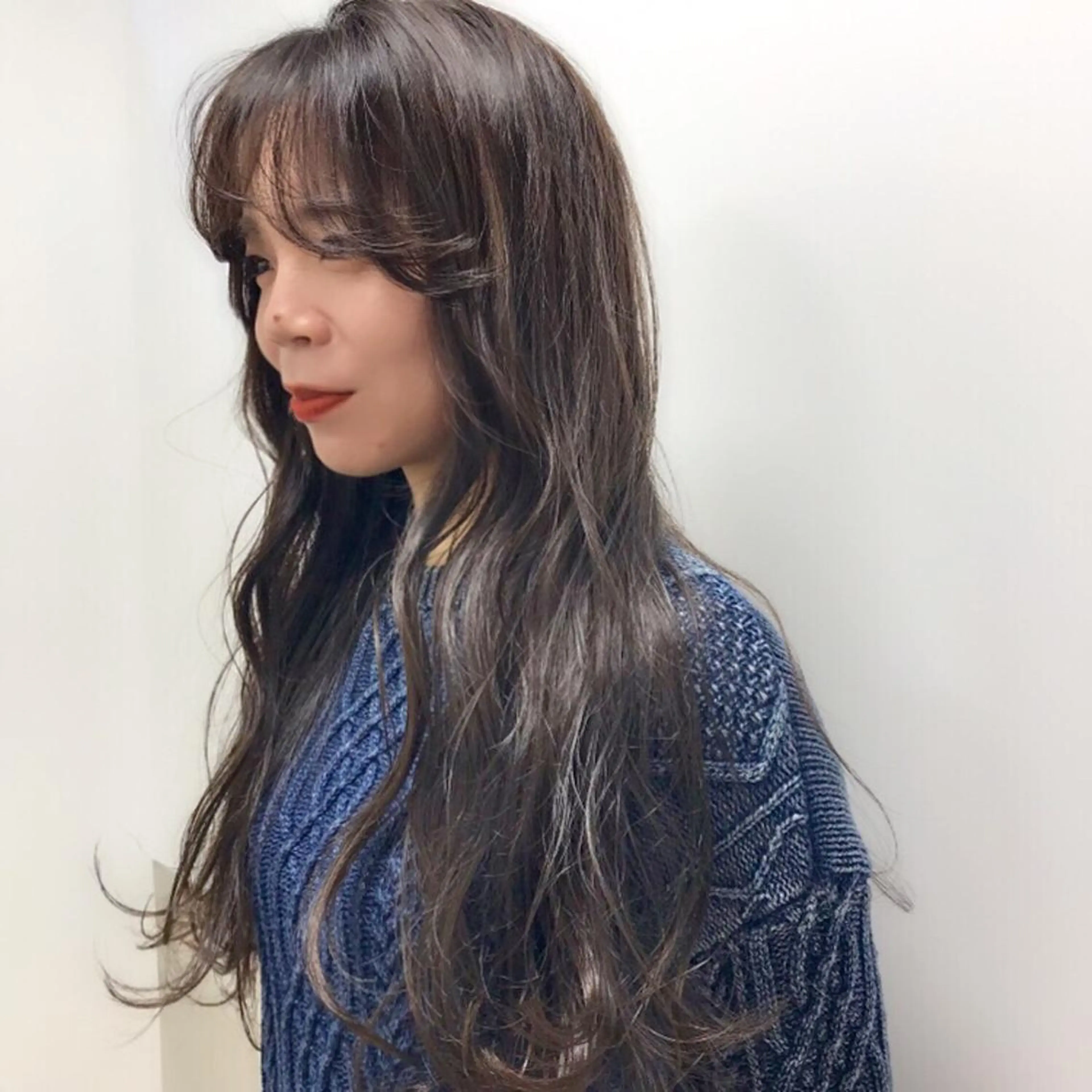 ロング カラー ロング HARUNA🤍 色持ち良いツヤ髪のヘアスタイル