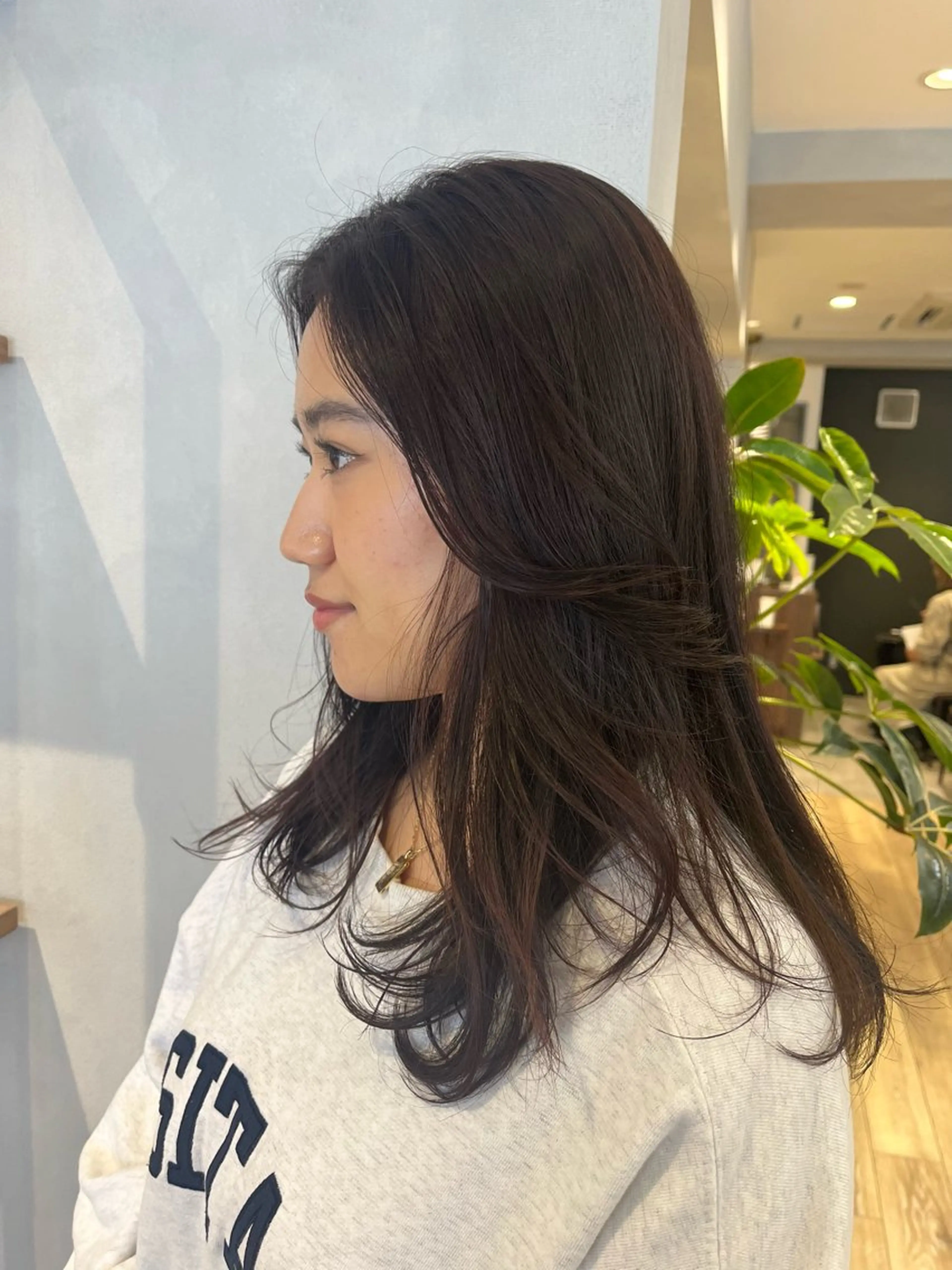 ロング カラー ヘアカラー ヘッドスパ 切りっぱなしボブ ×暖色🌷江梨🍎のヘアスタイル