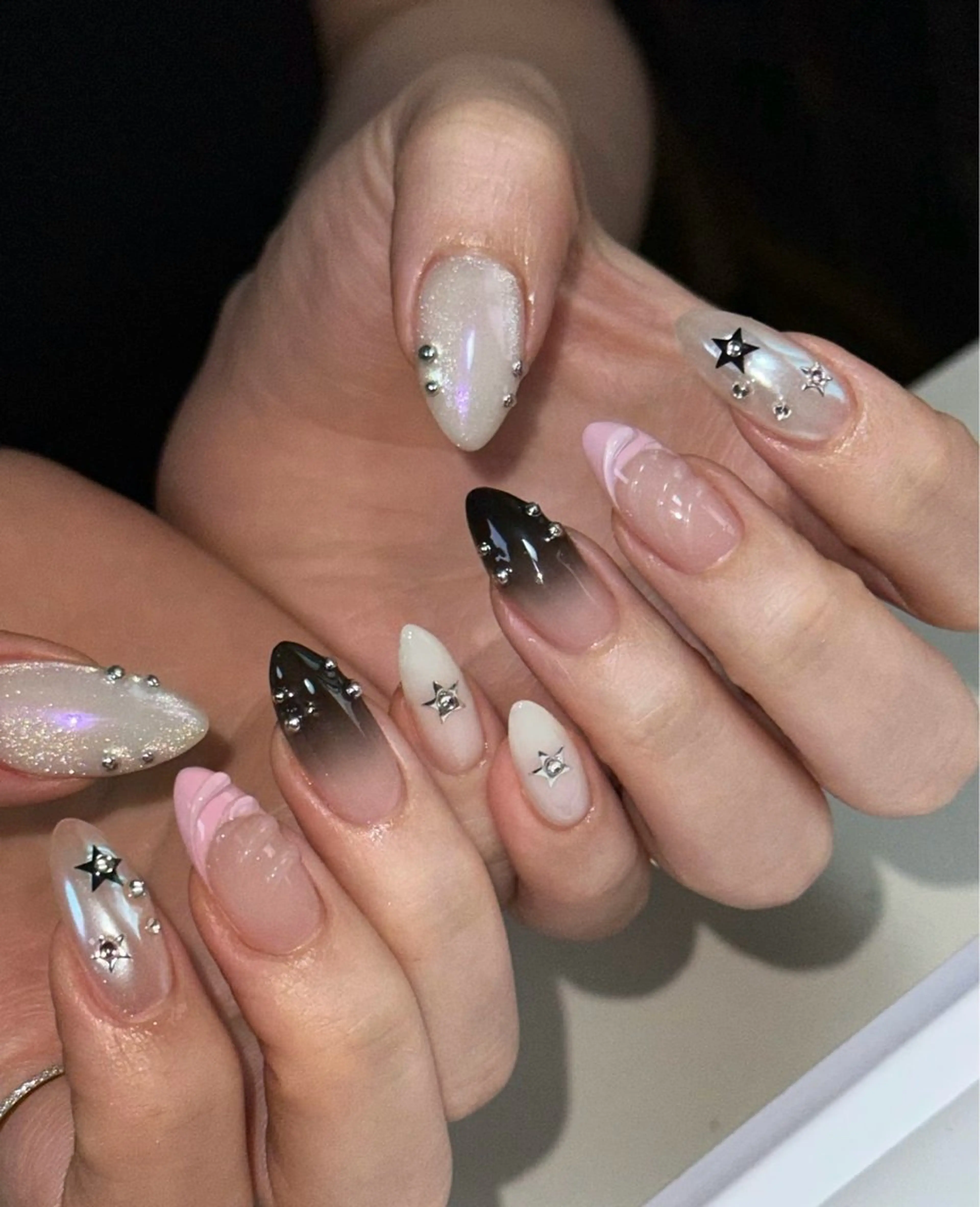 ネイル アートネイル フレンチネイル マグネットネイル ミラーネイル オフィスネイル ハンドネイル Blossom nail【ブラソンネイル】所属・Blossom nail_Yuniのネイルデザイン