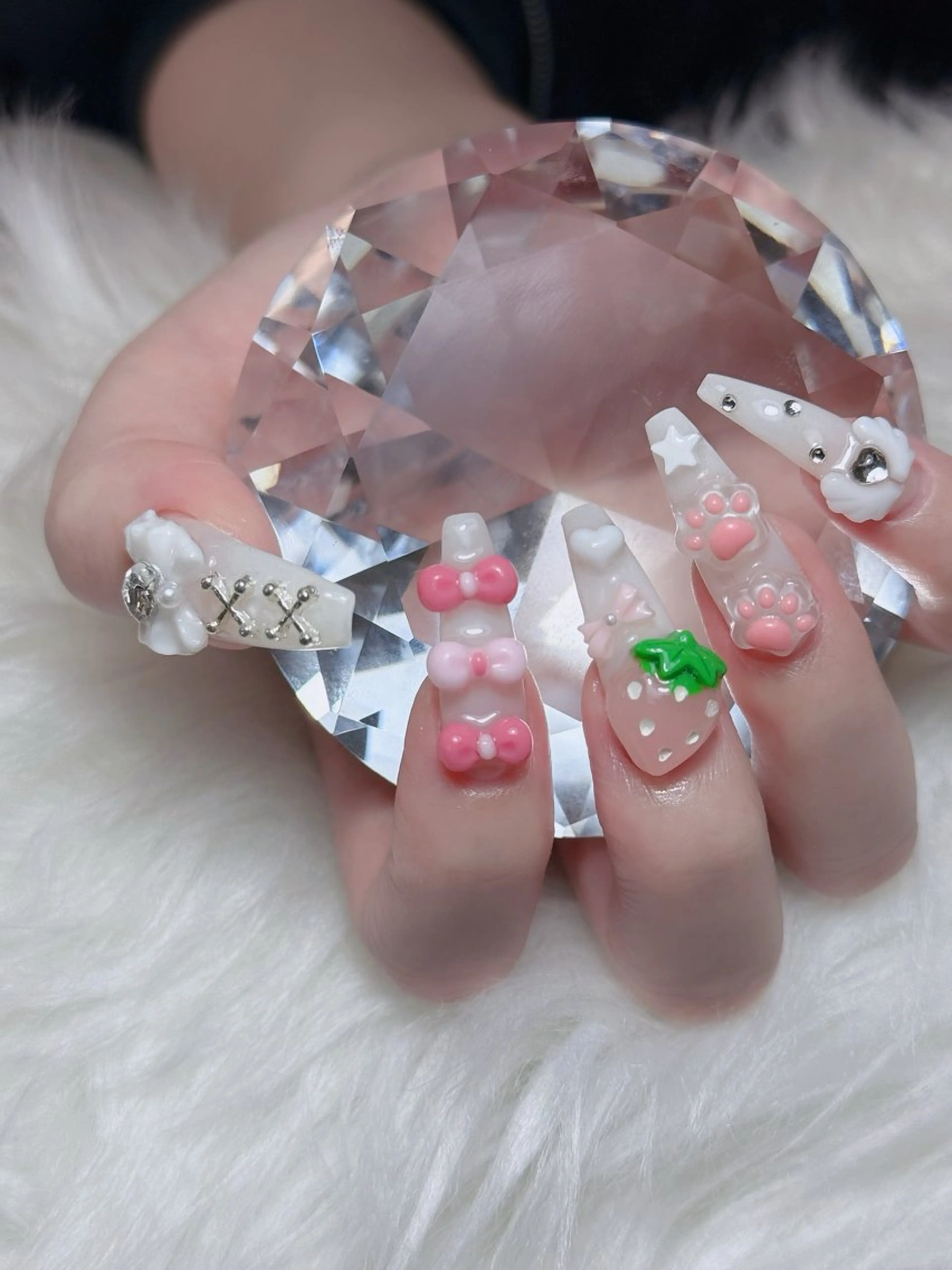 ネイル オーロラネイル チークネイル フットネイル フレンチネイル 韓国ネイル ハンドネイル Lumi Nailのネイルデザイン