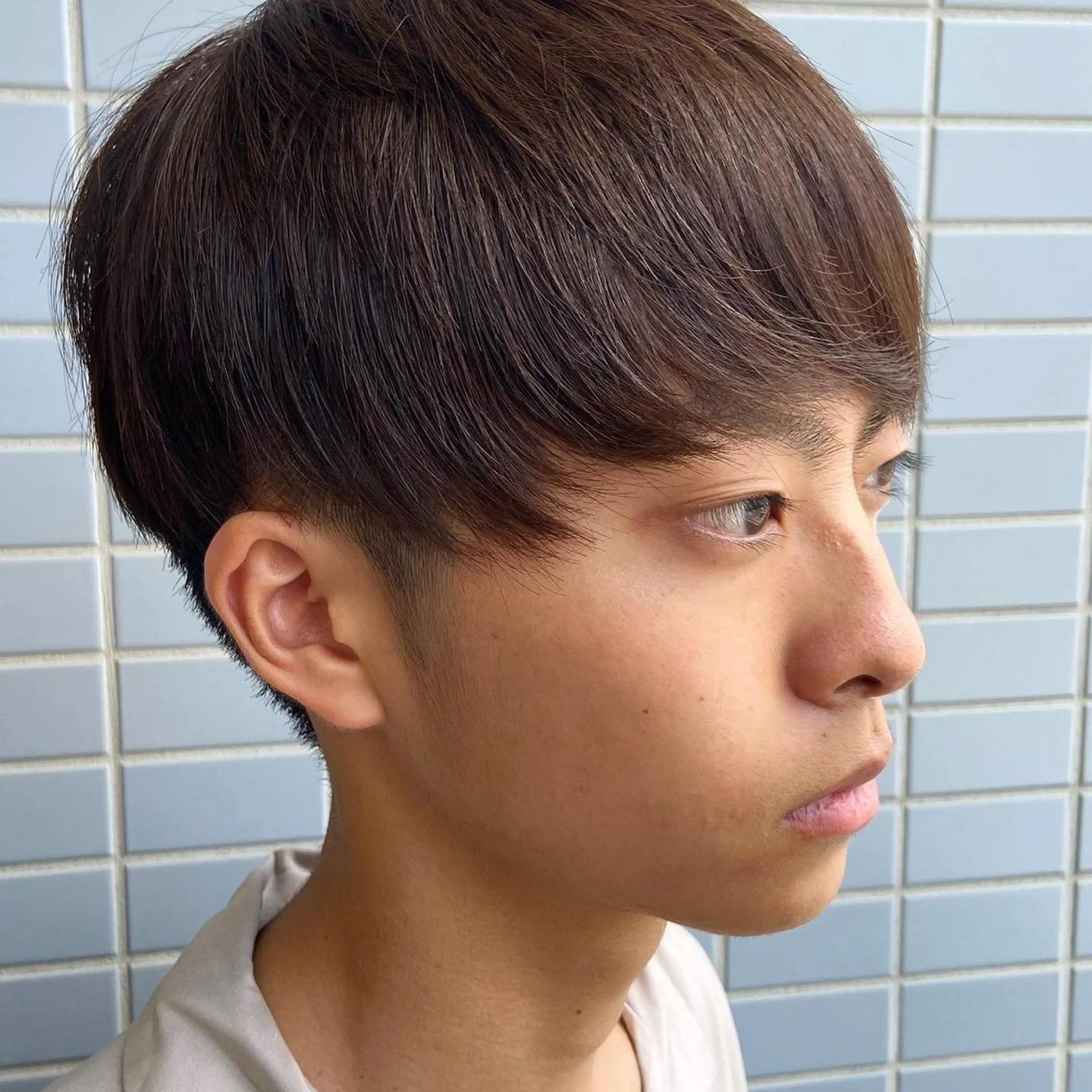 ショート カラー メンズ マッシュ ブラウンカラー ナチュラルブラウン ショートヘア 髪質改善・酸性・ ストレート　Maruのヘアスタイル