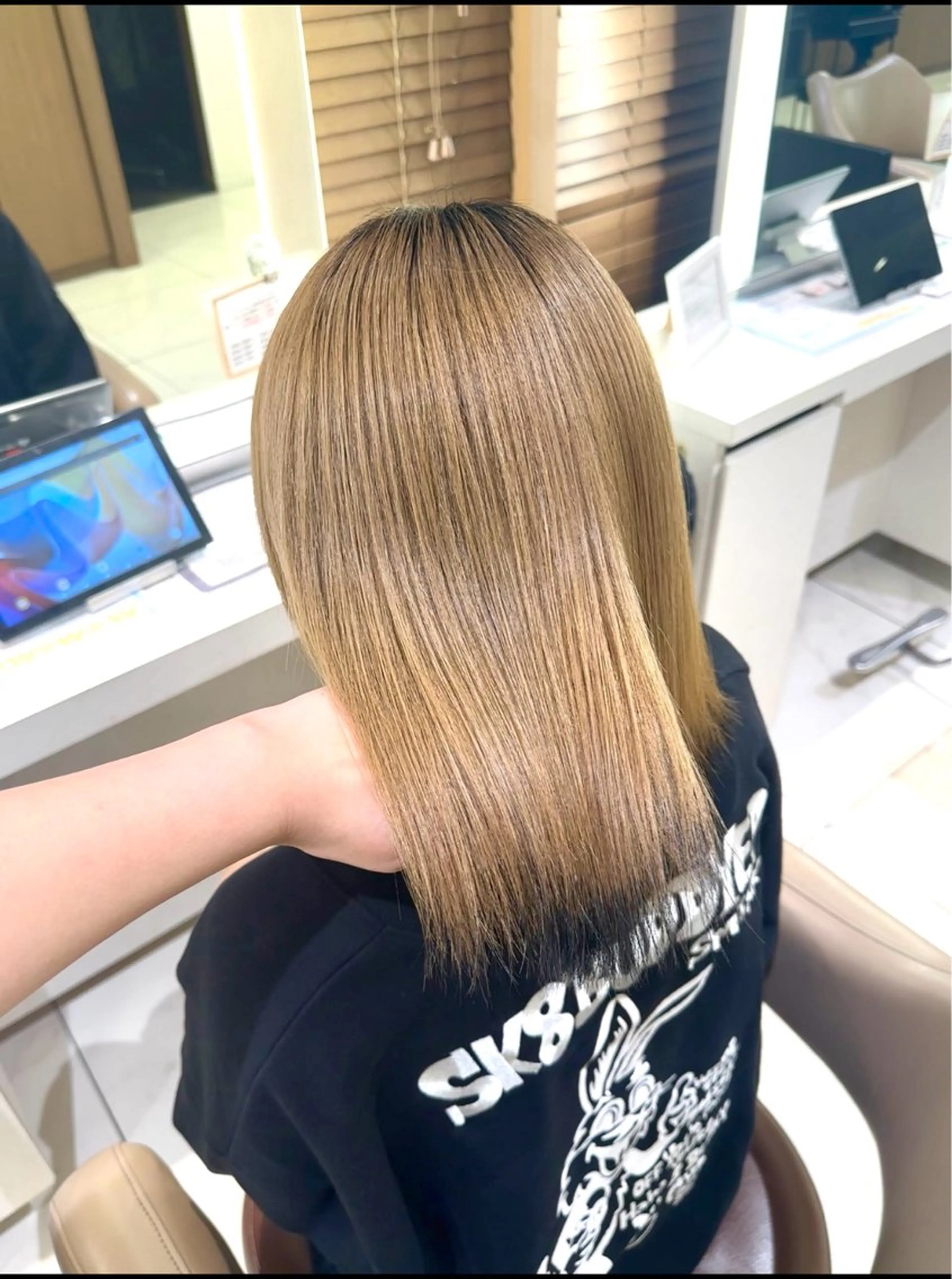 セミロング カラー 透明感カラー トリートメント 北島亜弥/髪質改善 /カラーのヘアスタイル