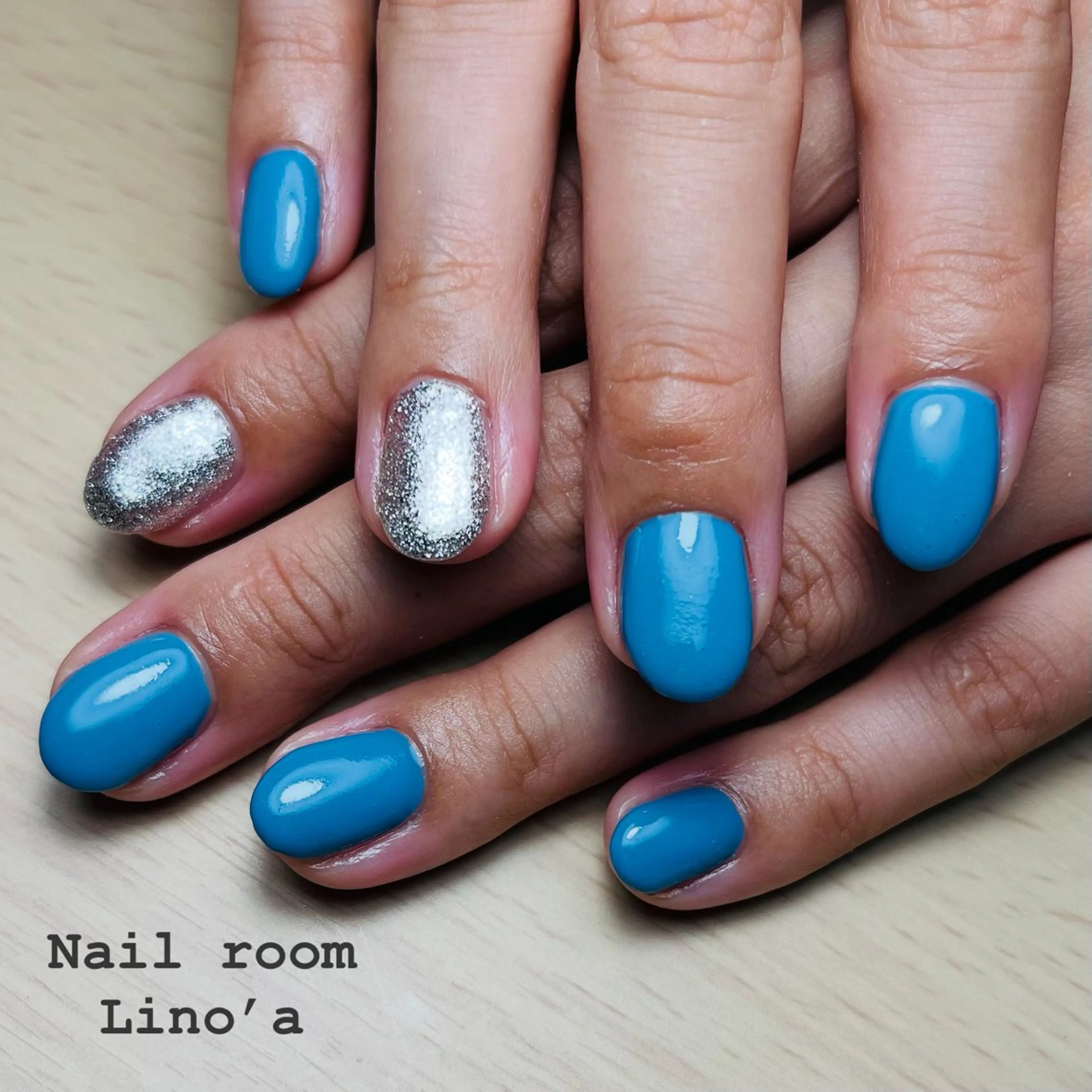 ネイル キラキラネイル ワンカラーネイル ハンドネイル Nail room Lino’aのネイルデザイン