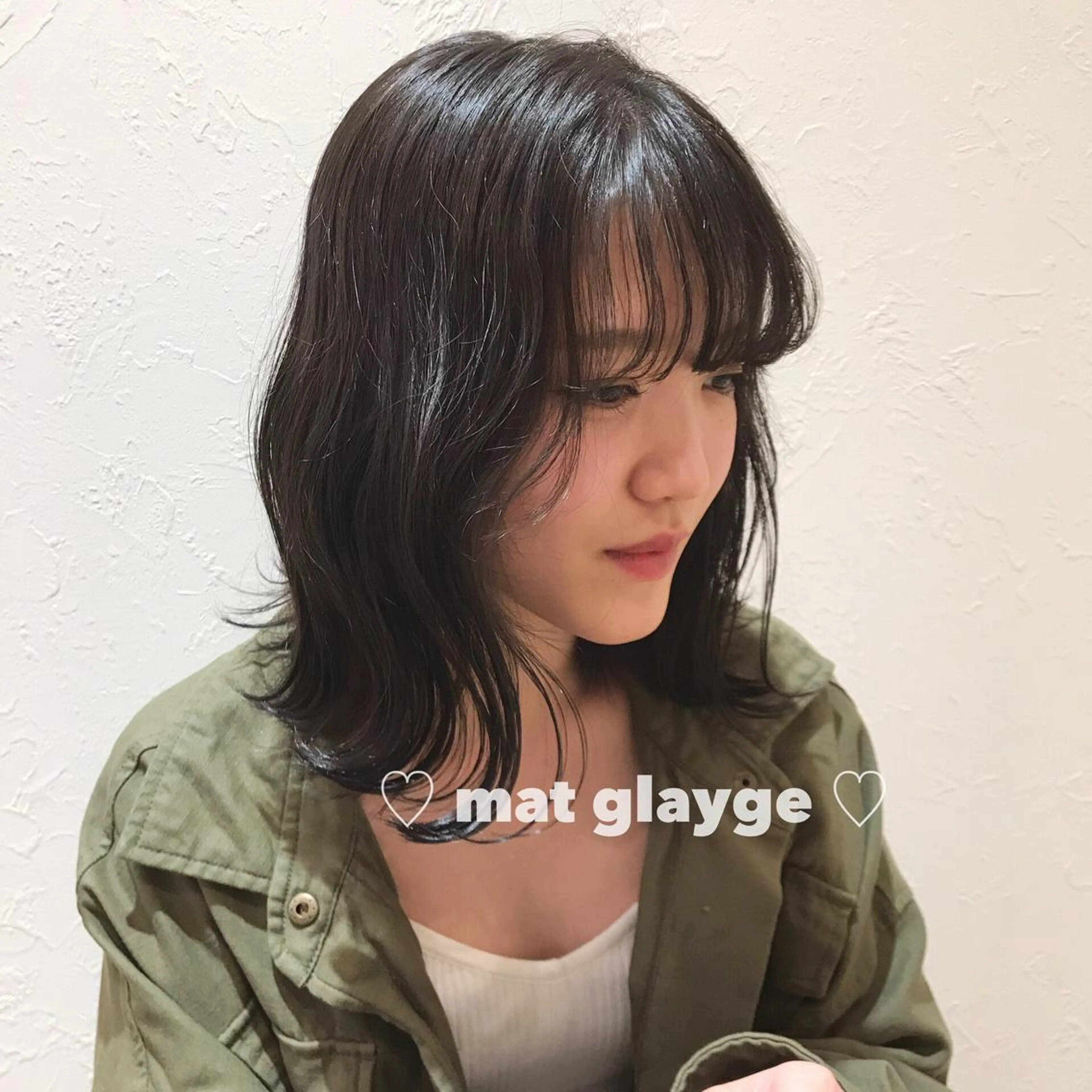 ミディアム ブリーチなしカラー ダブルカラーエクステのヘアスタイル