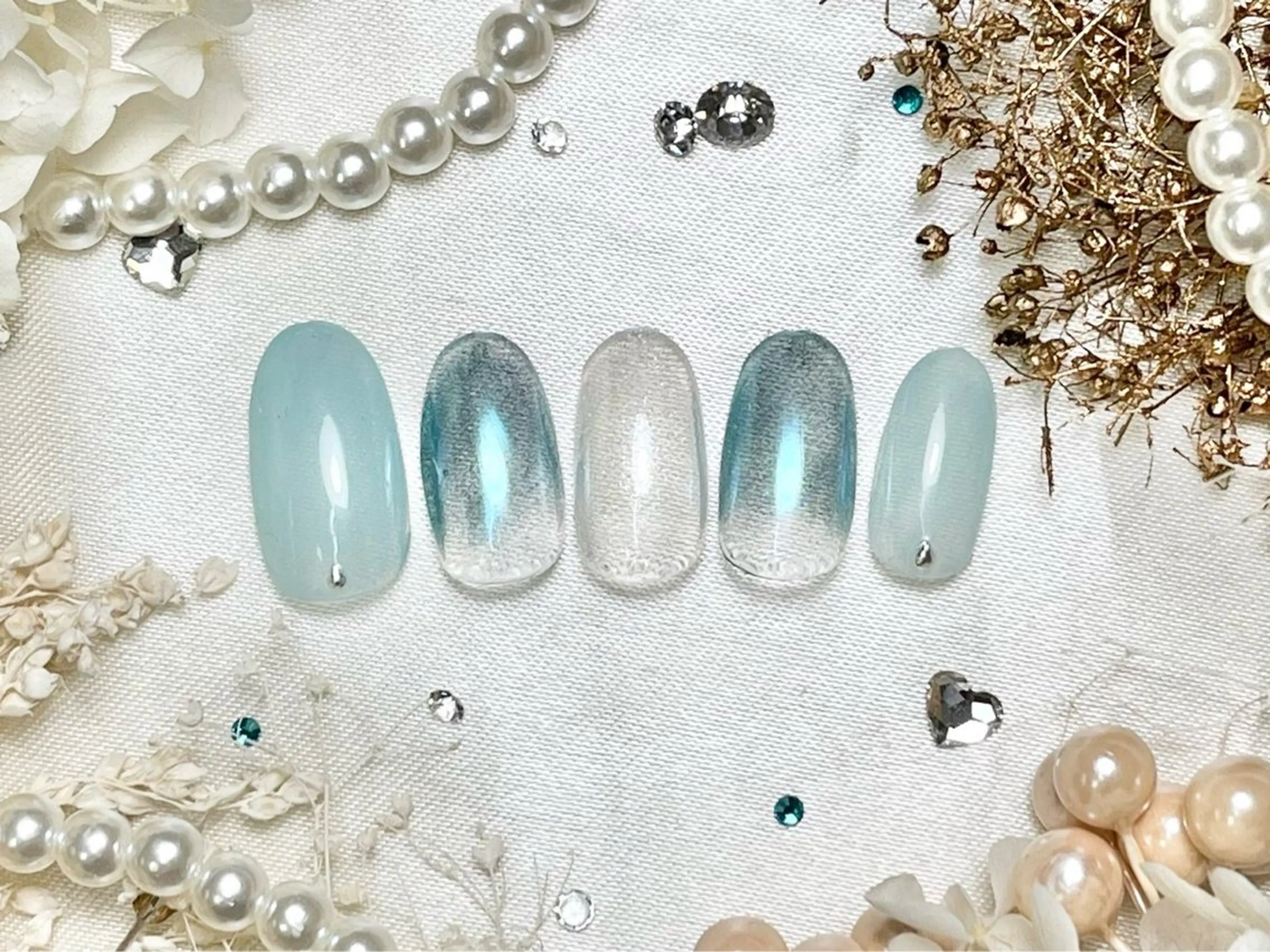 ネイル ハンドネイル ネイルPetit Ribbonのネイルデザイン