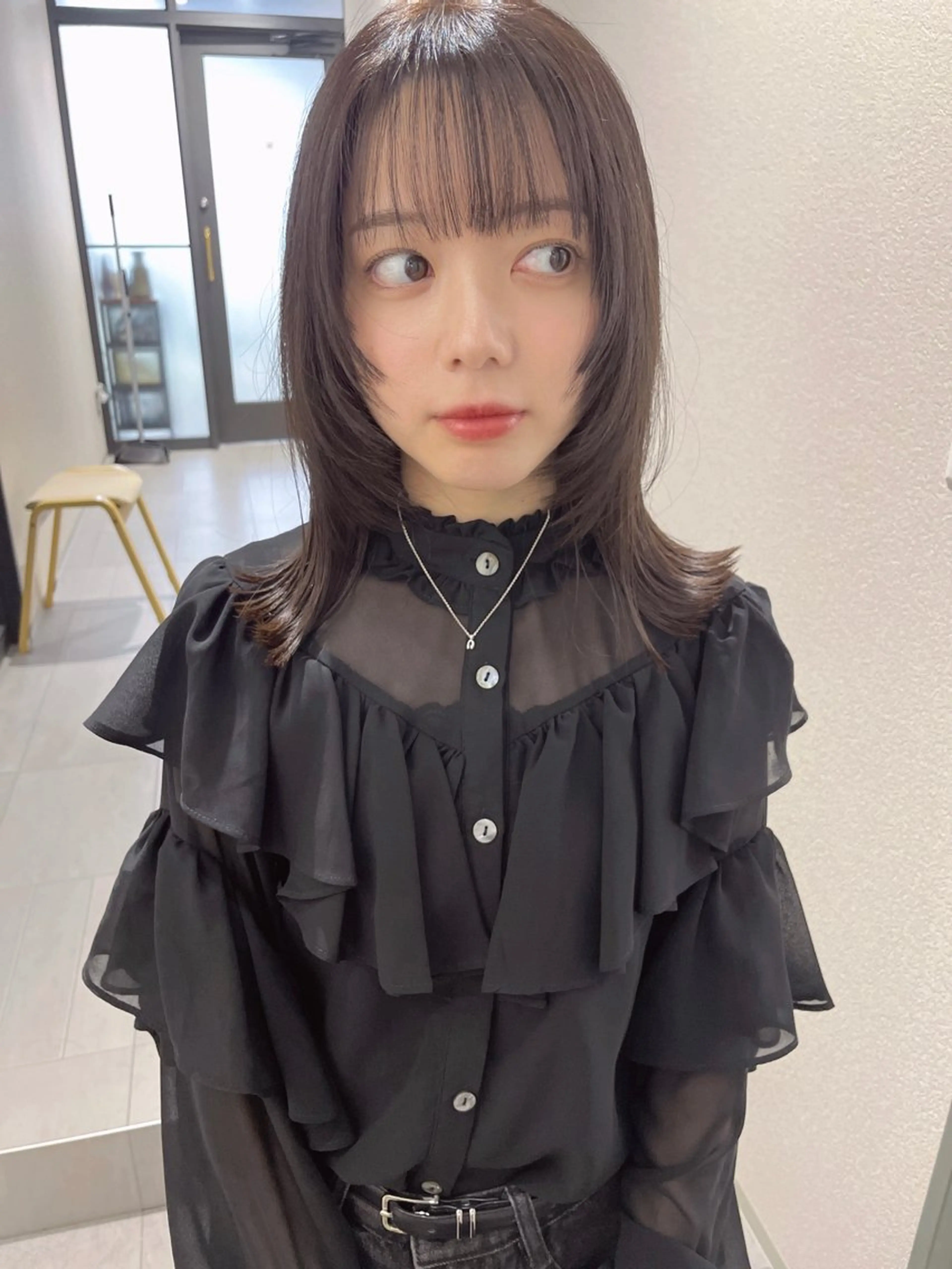 ミディアム カット ヘアカラー 🌸インナーカラー 🌸藤井春華のヘアスタイル