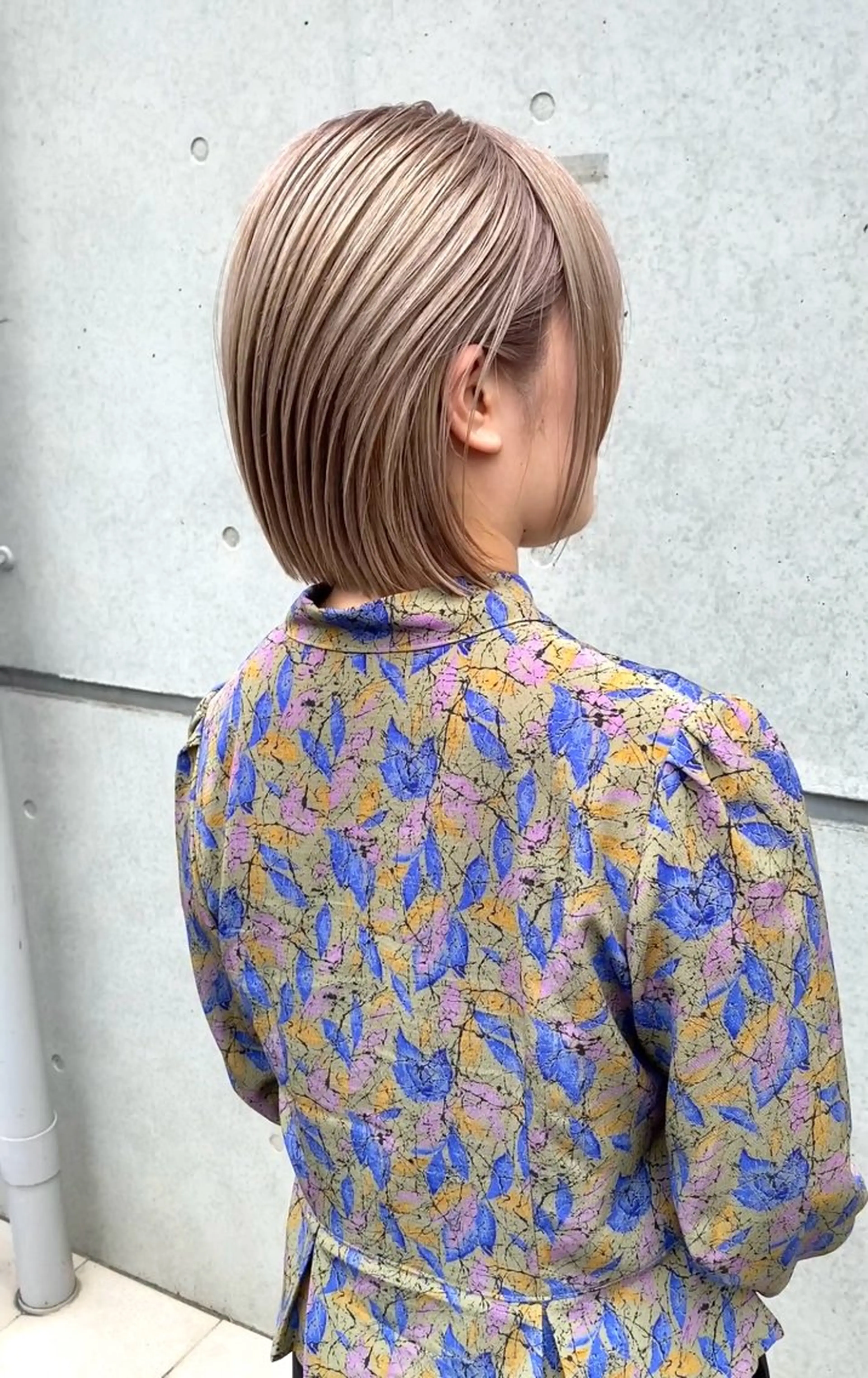 ミディアム カラー ベージュカラー ブリーチ ケアブリーチ 透明感カラー ハイトーンカラー ✨原宿ハイトーン ブリーチ職人菊池のヘアスタイル