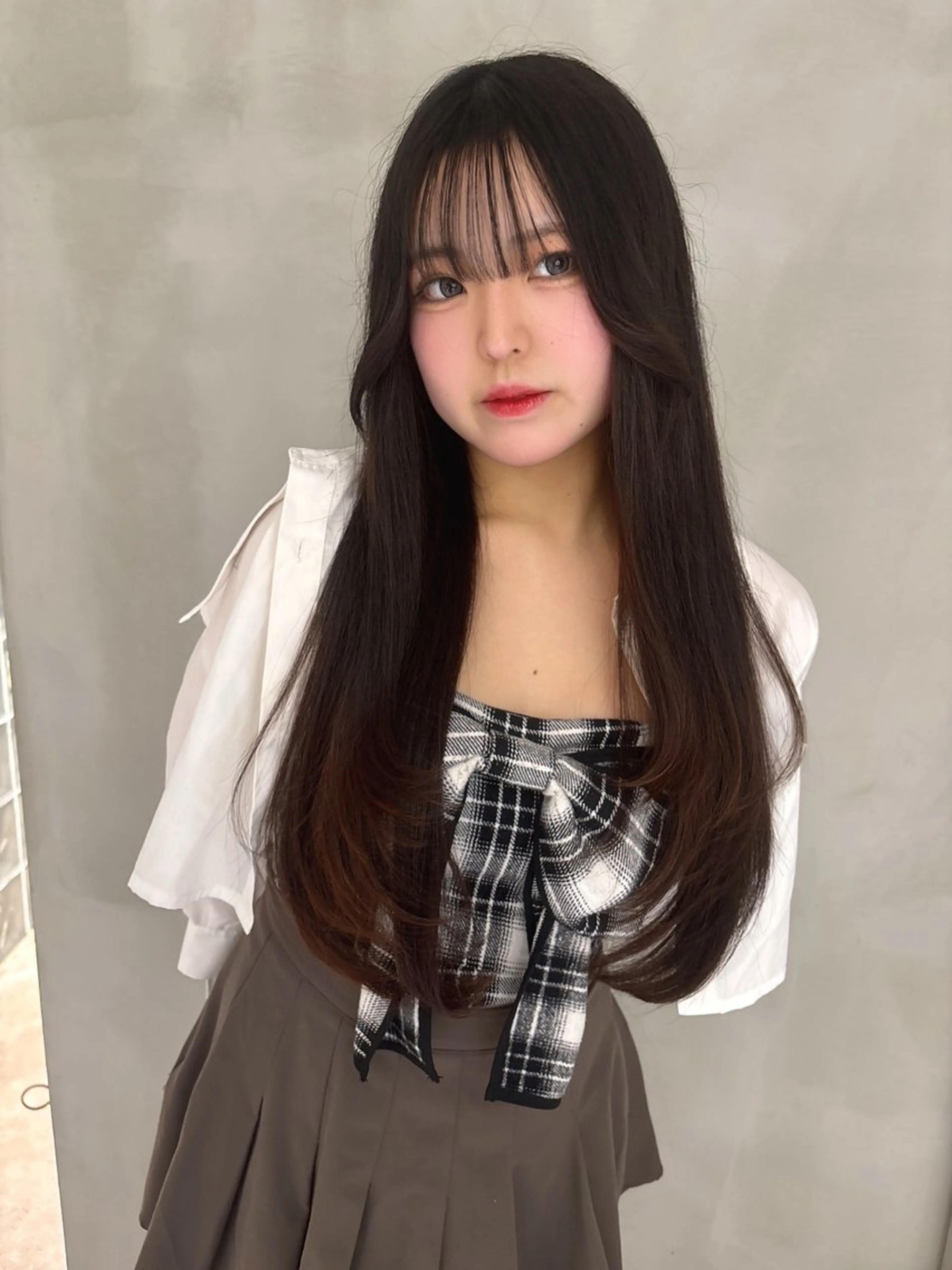 ロング カラー カット ヘアカラー トリートメント 縮毛矯正\透明感カラ ー\まりんのヘアスタイル