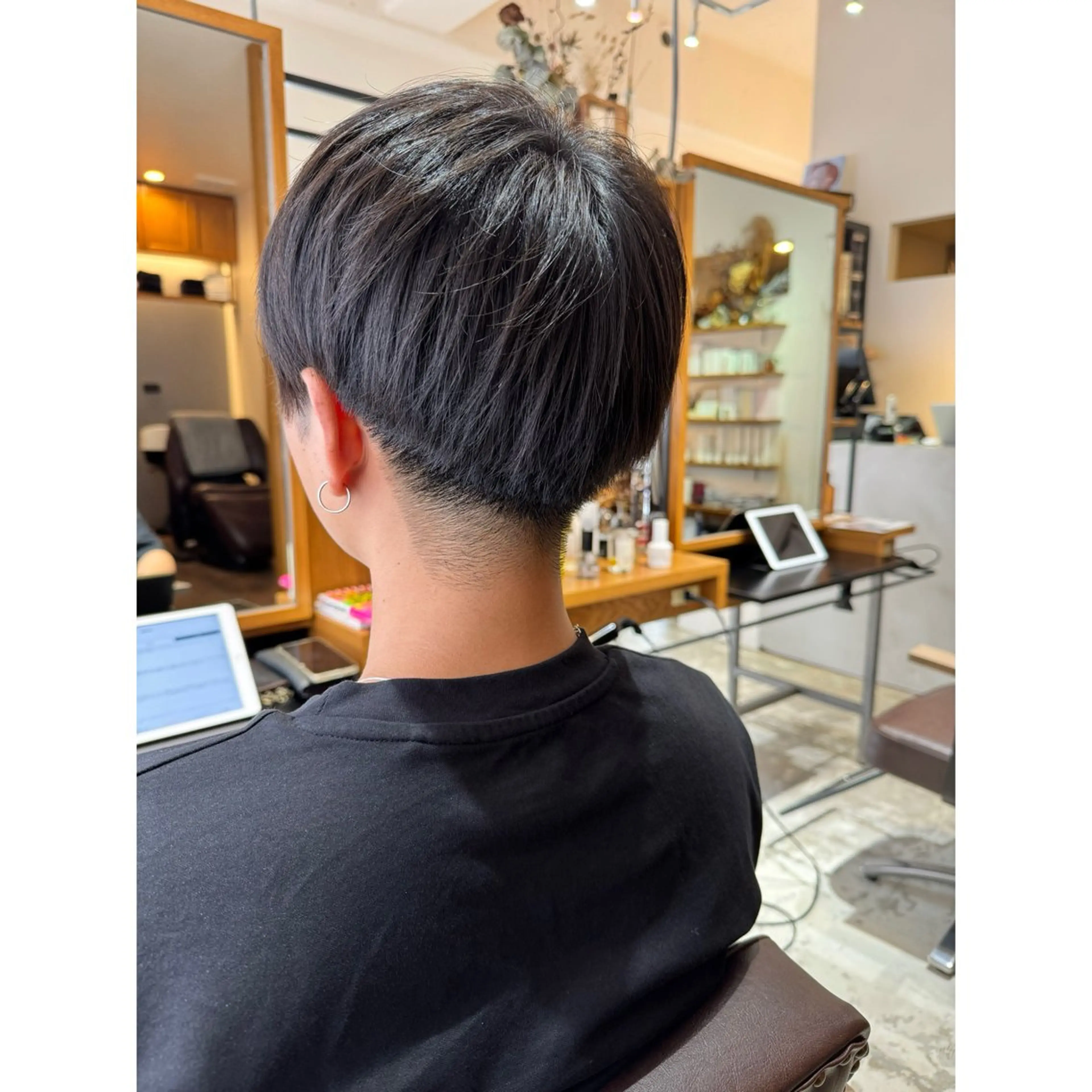 ショート カット 喜友名洸季 anoneのヘアスタイル