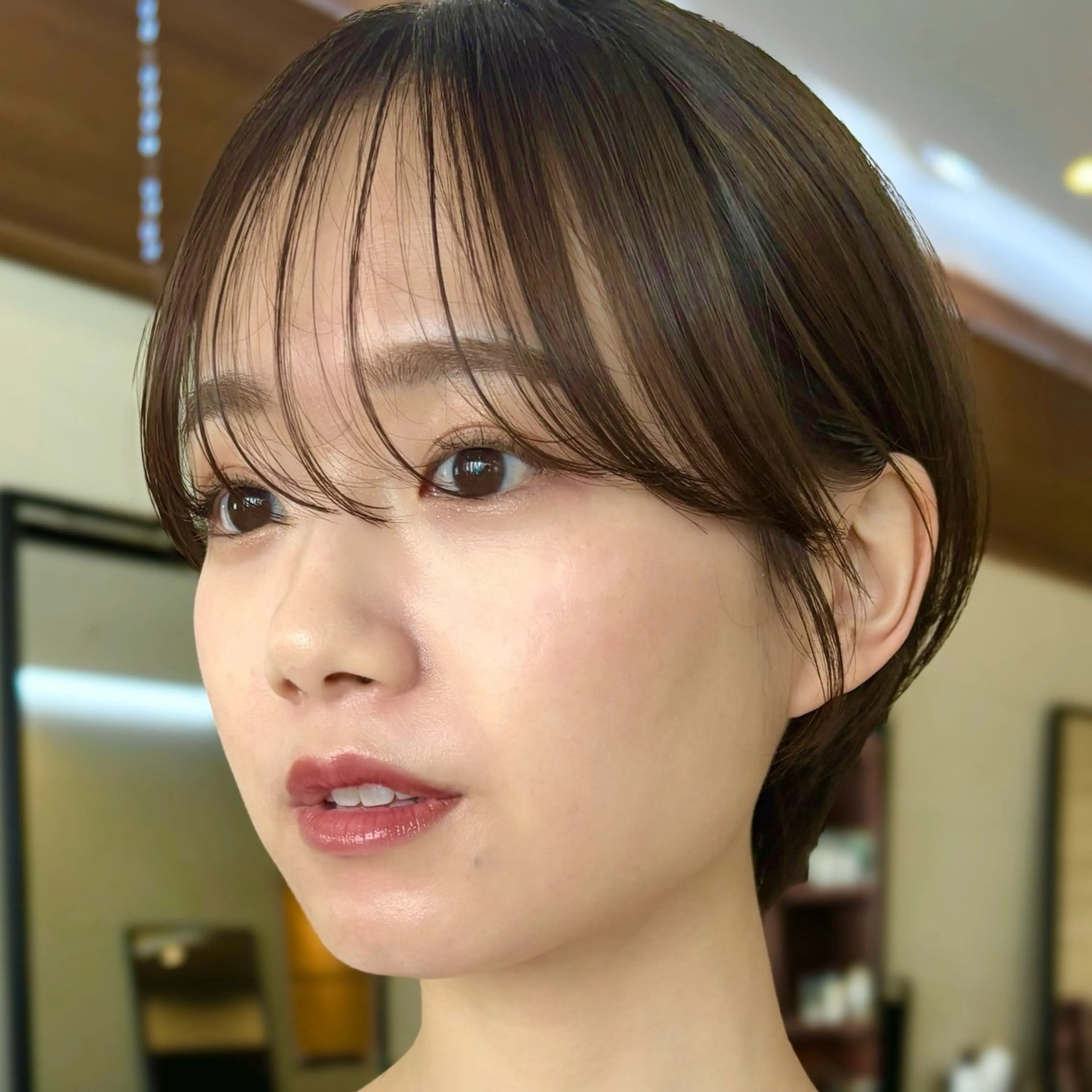 ショート カラー 似合わせカット カット 縮毛矯正 トリートメント 顔まわり/レイヤー/ 透明感/まいな🥨のヘアスタイル