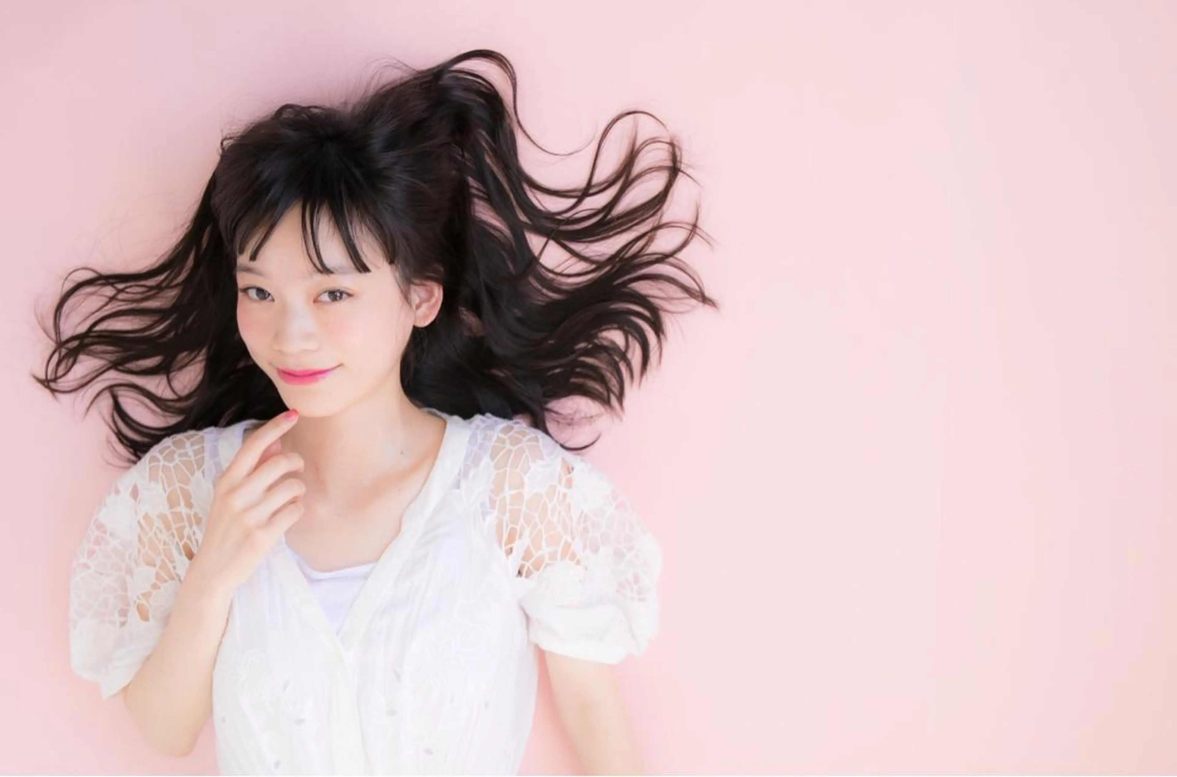 ロング アッシュ アッシュブラウン ボブ 斜めバング 小顔カット N° jemica 札幌のヘアスタイル