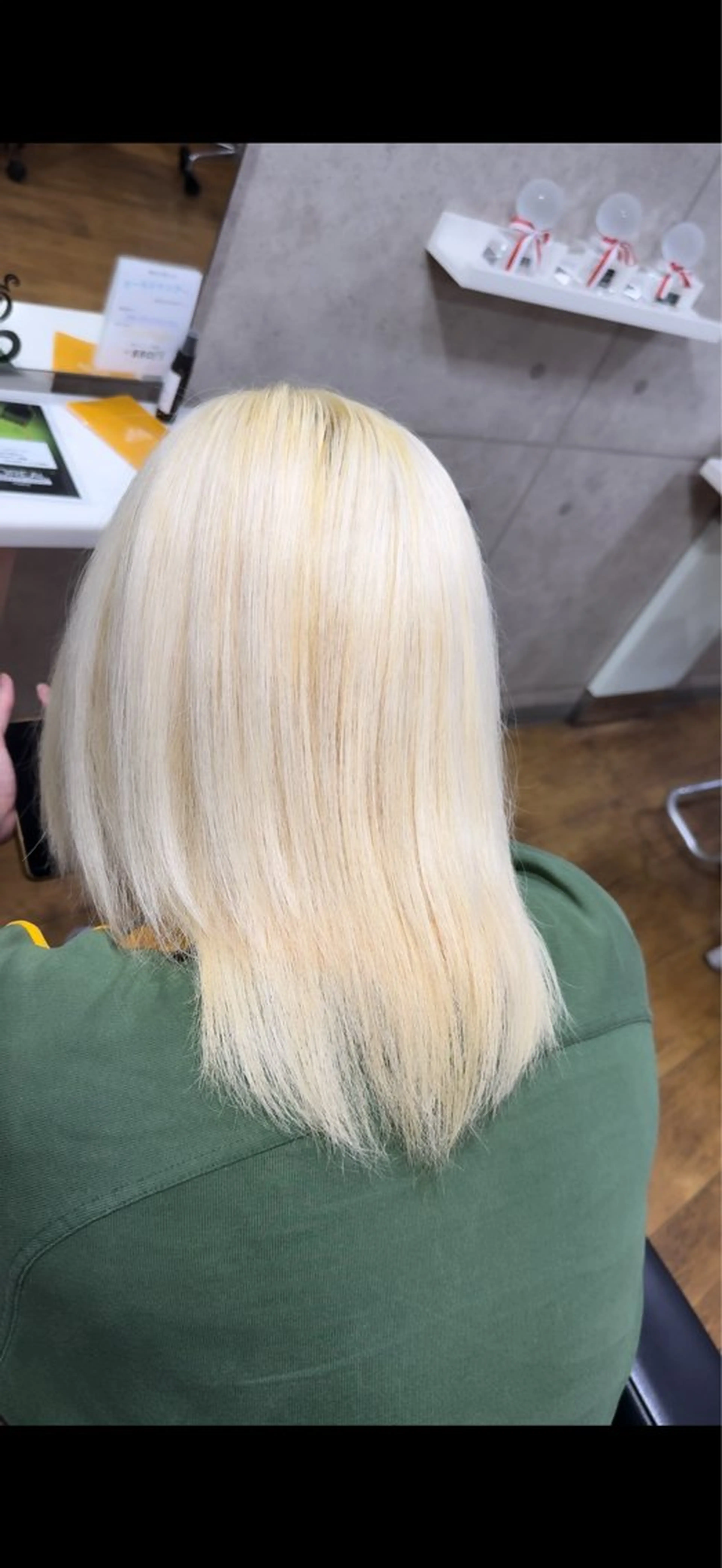 ミディアム カラー ヘアカラー トリートメント mEg hair creation川崎矢向店所属・✨️複雑履歴特化 美容師アトム✨️のヘアスタイル