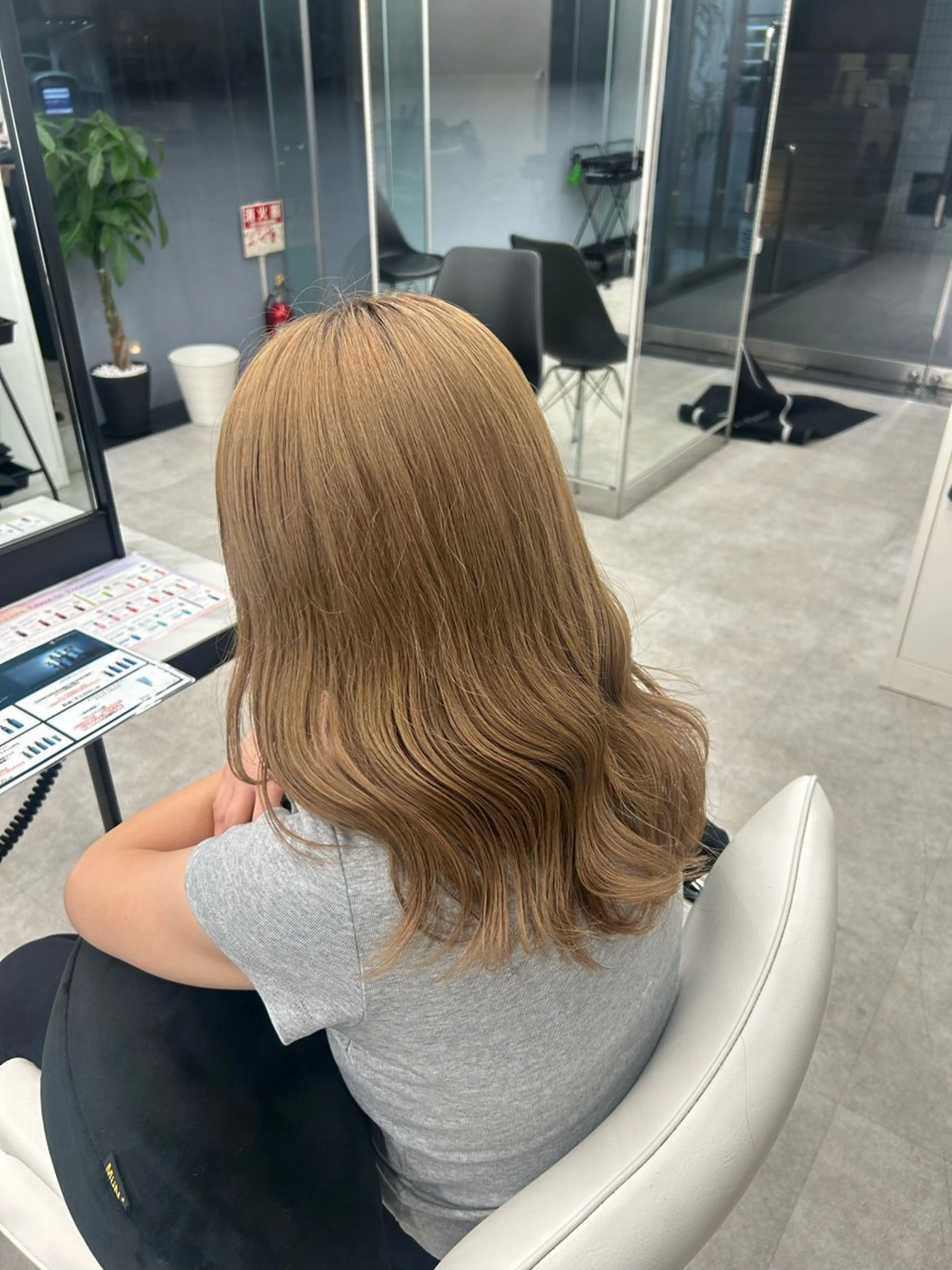 ロング ヘアカラー トリートメント 🌈藤沢💎艶カラー 🌈艶トリートメントのヘアスタイル