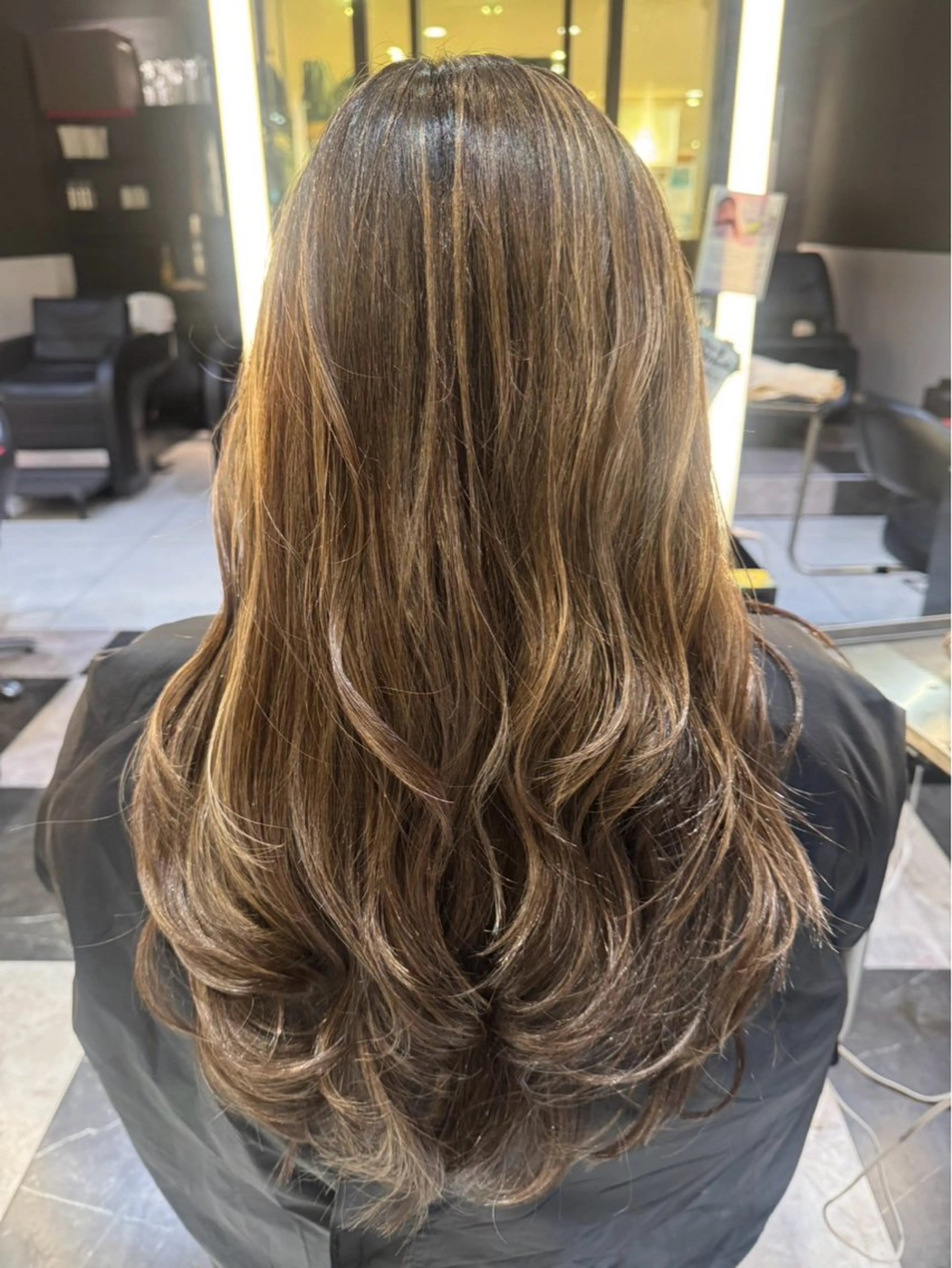 ロング カラー カット ヘアカラー トリートメント ブリーチ/ヘアケア/ 艶髪/イギチハルのヘアスタイル