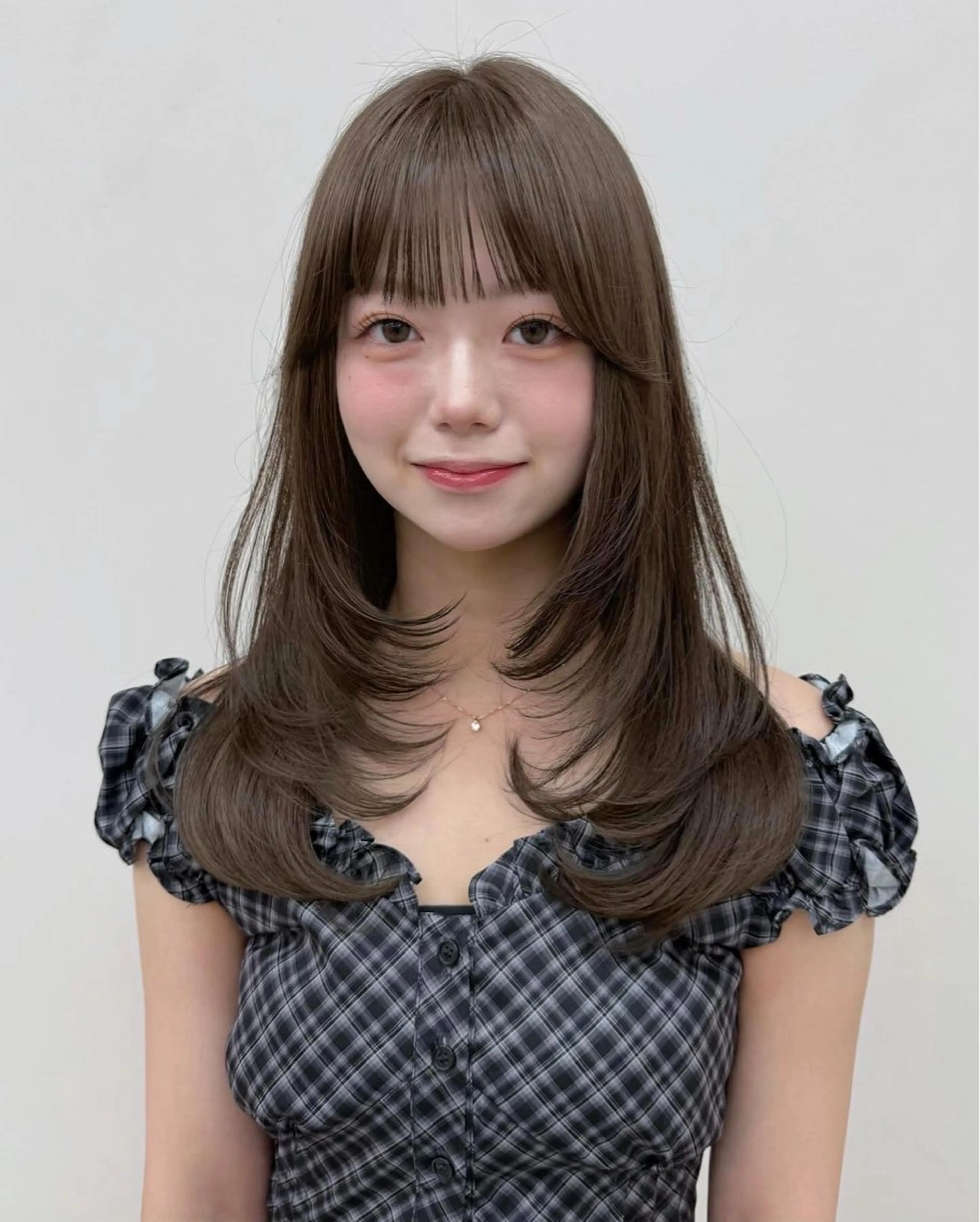 ミディアム 似合わせカット トリートメント sora/レイヤー/ 似合わせカット🎀のヘアスタイル