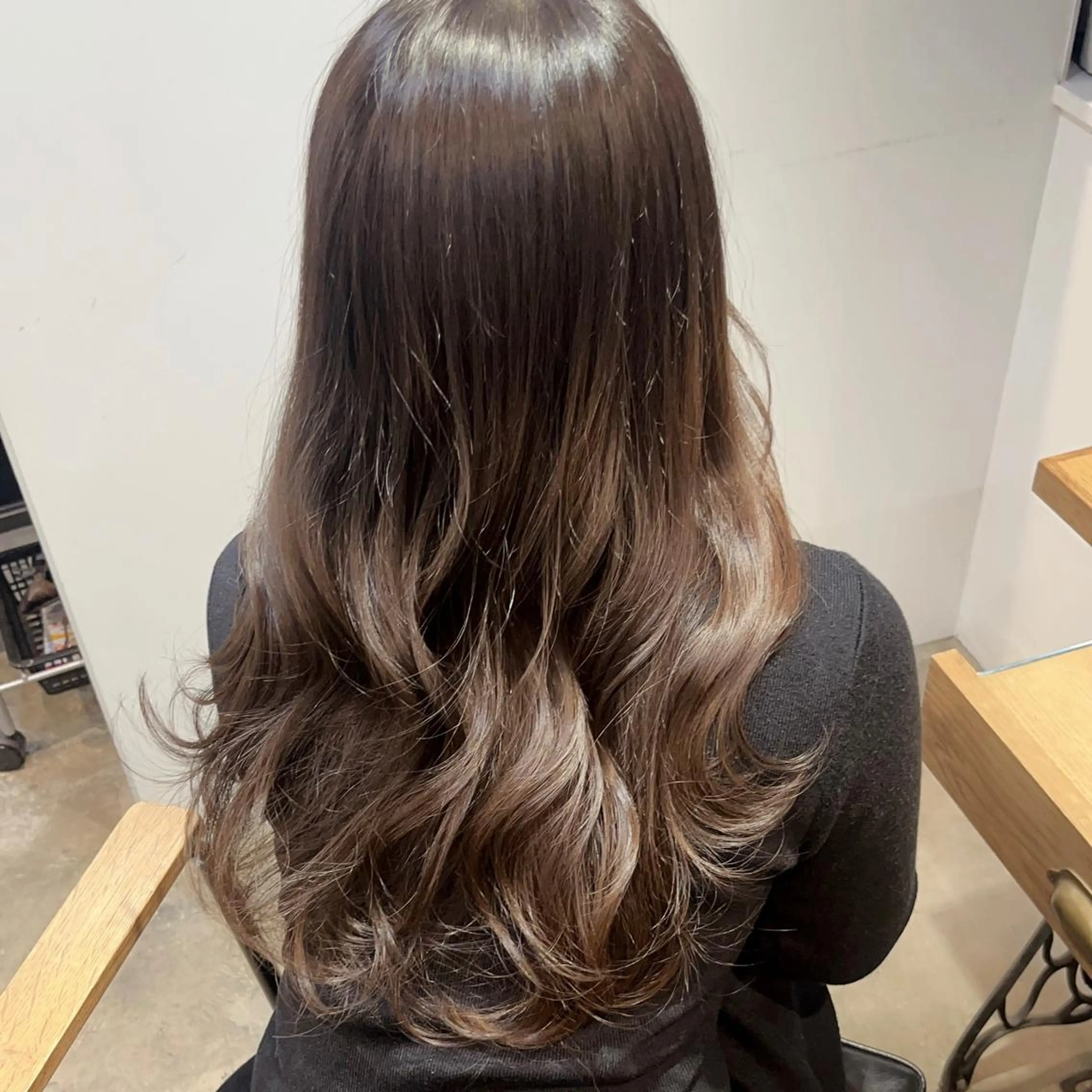 ロング カラー ブラウンカラー ナチュラルブラウン kato himariのヘアスタイル