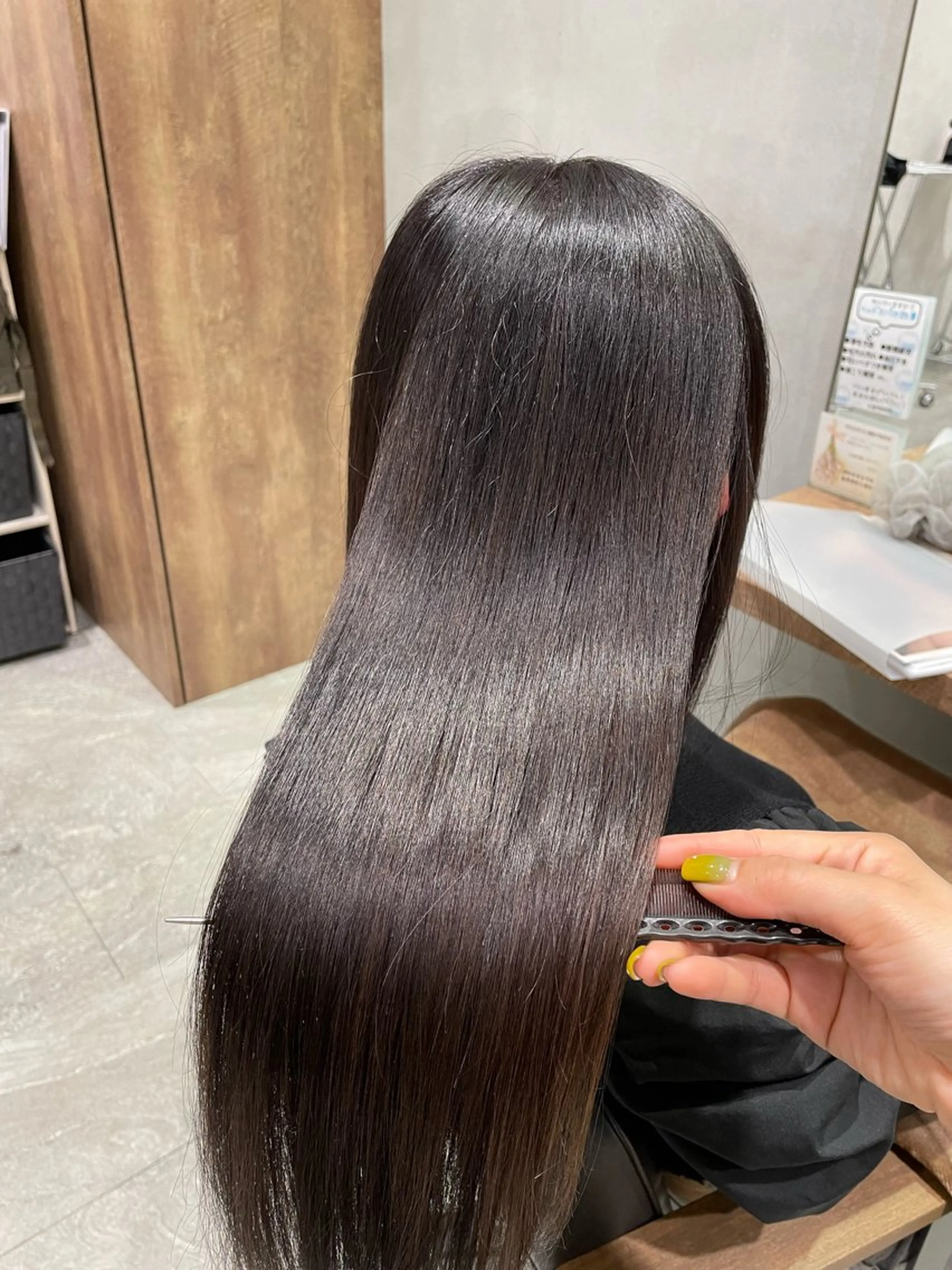 ロング カラー AVANCEセブンパーク天美松原店所属・石垣 凜のヘアスタイル
