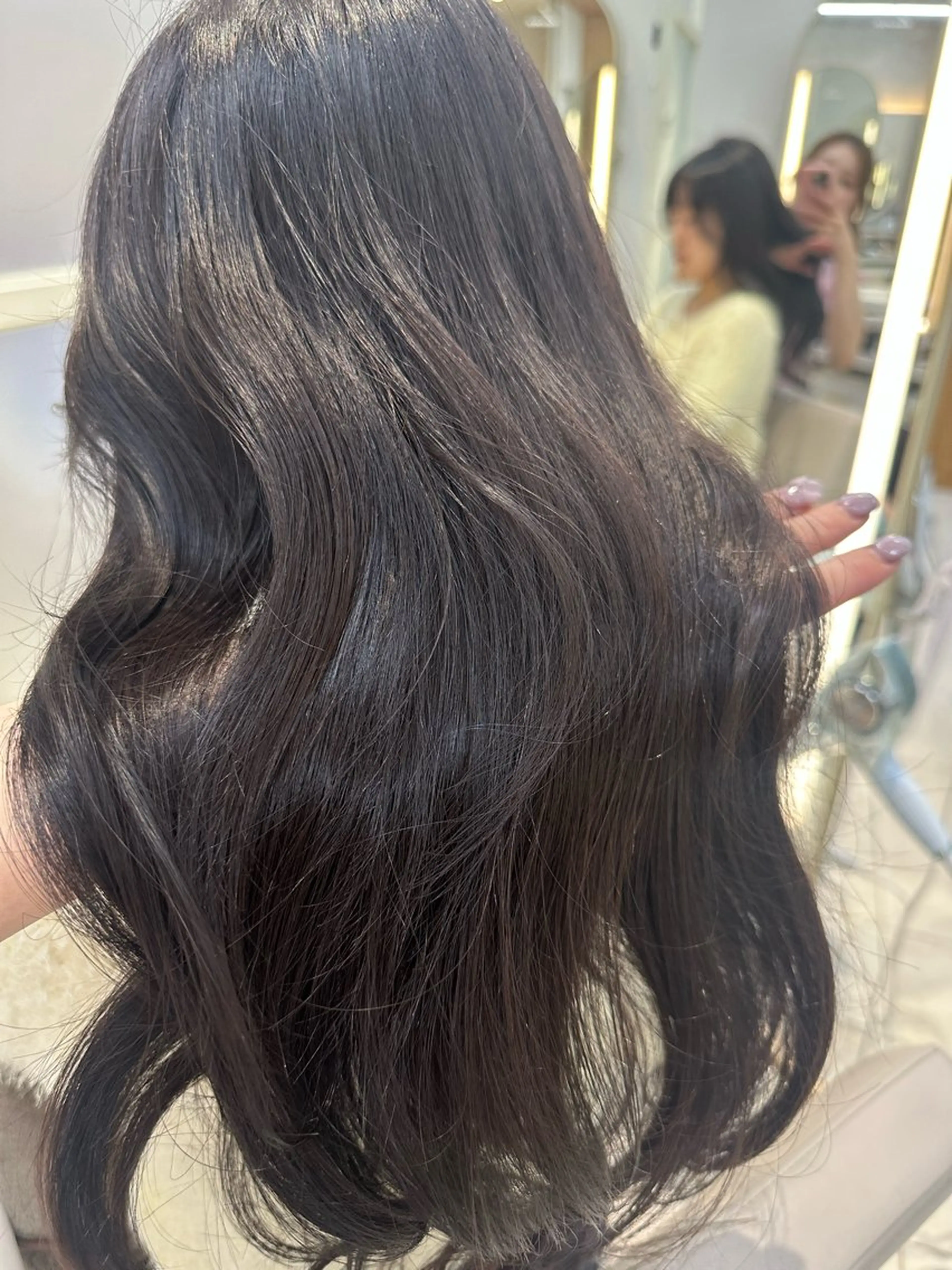 ロング oto🎀×美髪× シースルー前髪🤍のヘアスタイル