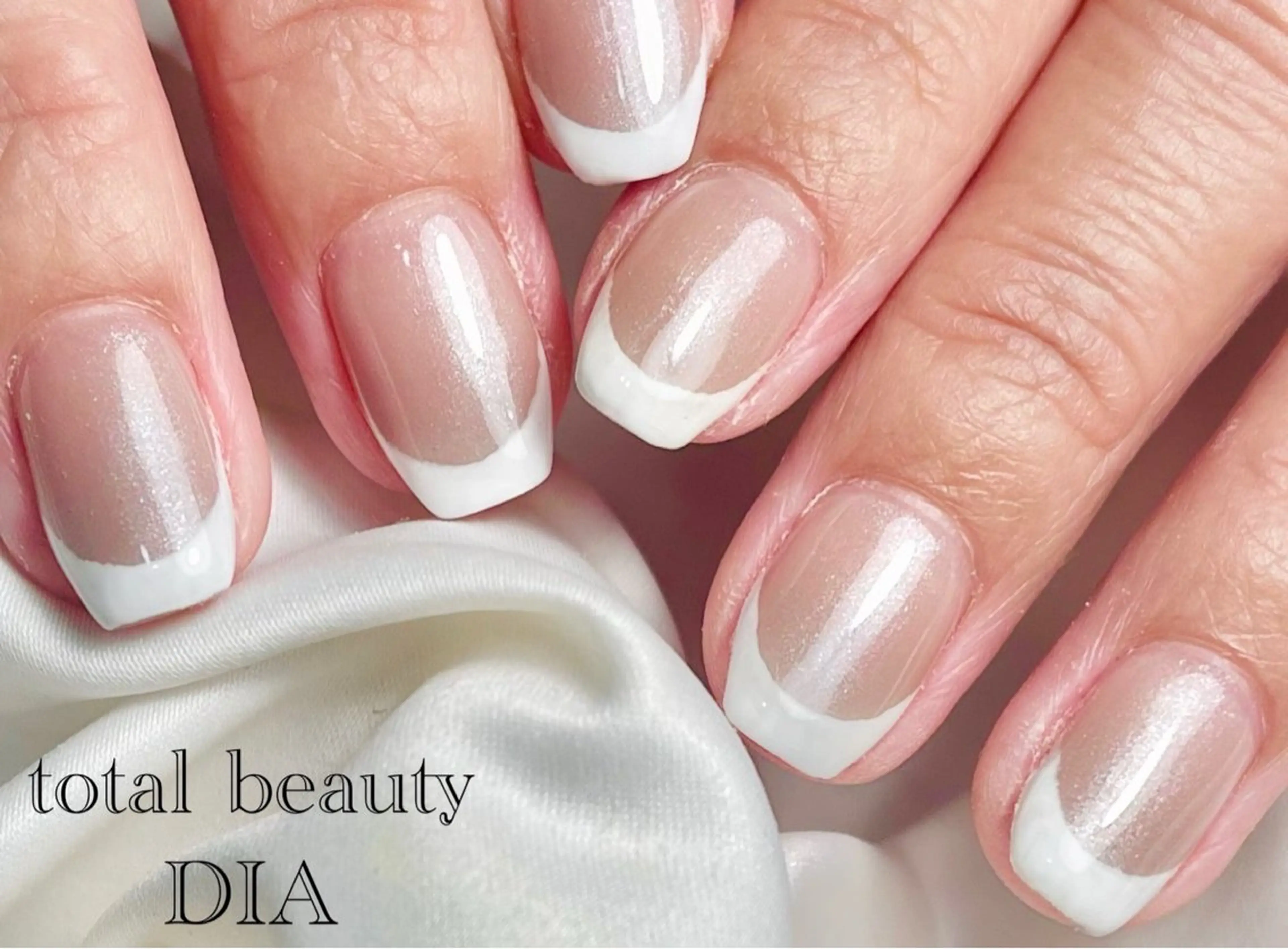 ネイル total beauty DIA所属・ネイリスト SHOKOのネイルデザイン
