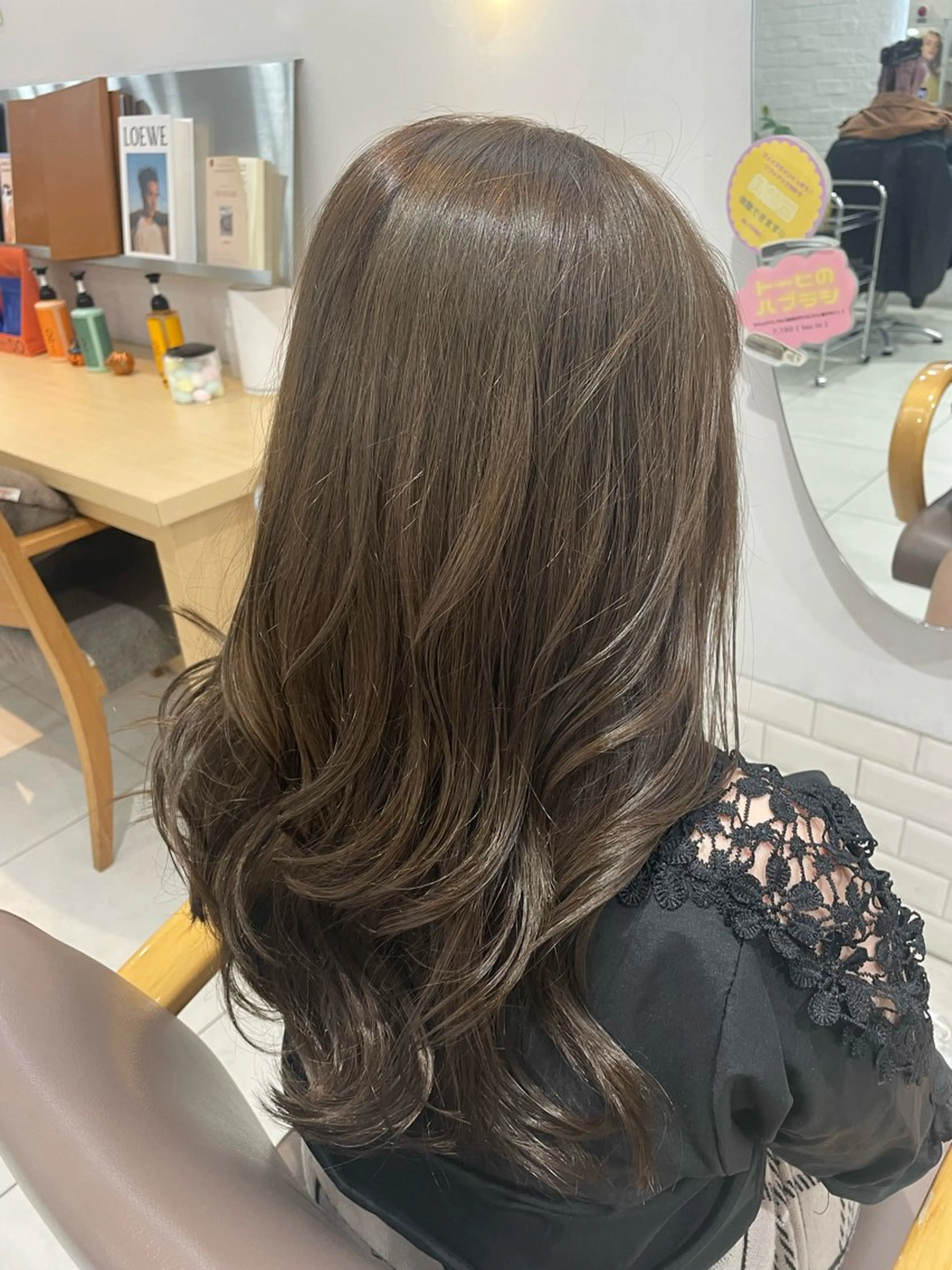ロング 顔まわりレイヤー 姫カット 韓国風ヘア レイヤーカット ロング ヘアカラー トリートメント nuu 栄所属・🧸SAKI🎀 韓国レイヤーのヘアスタイル