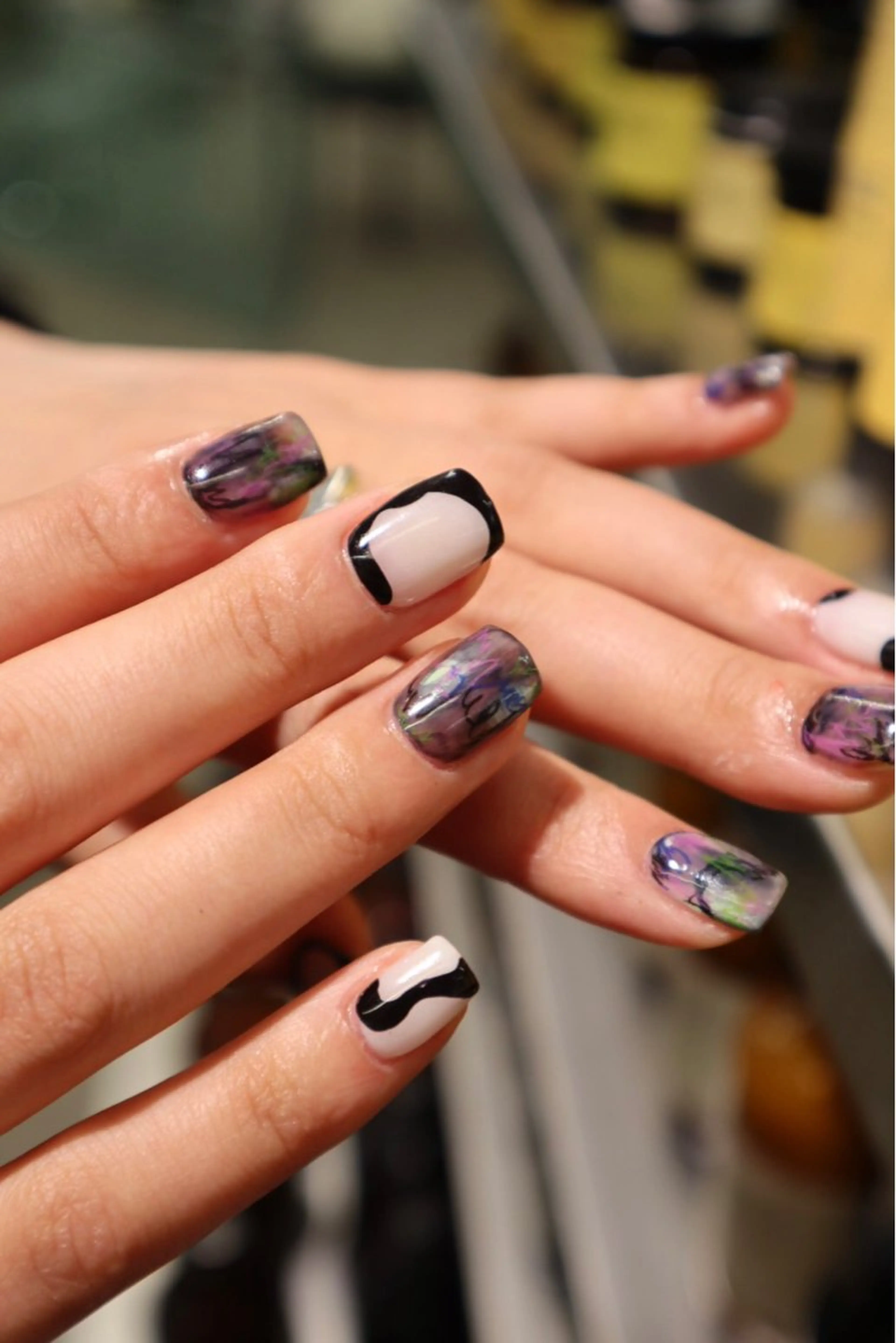 ネイル ハンドネイル sister  mohawk所属・chika ／ nailのネイルデザイン