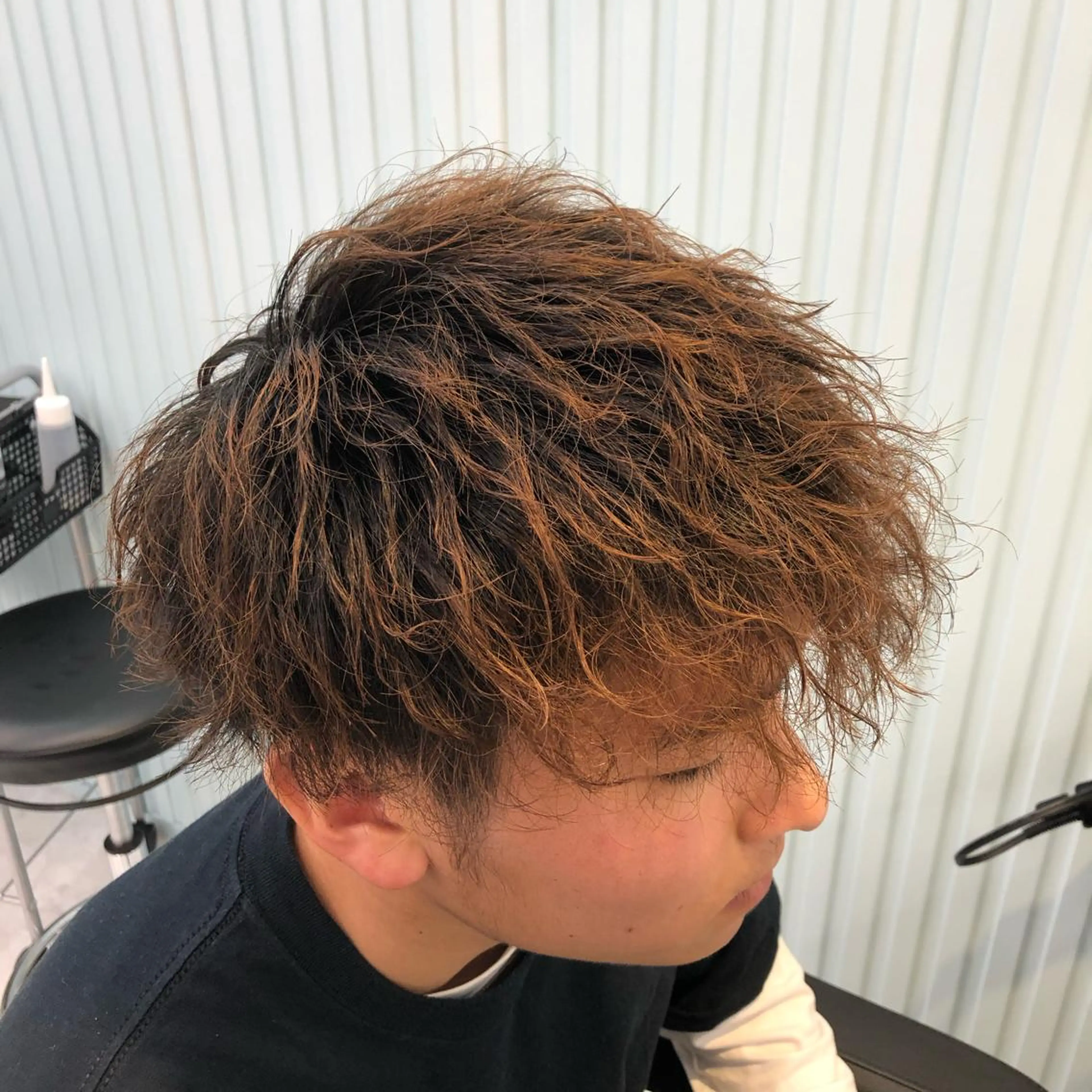 ショート カラー パーマ メンズ メンズパーマ ベージュグレージュ 💕しゅーじ💕のヘアスタイル