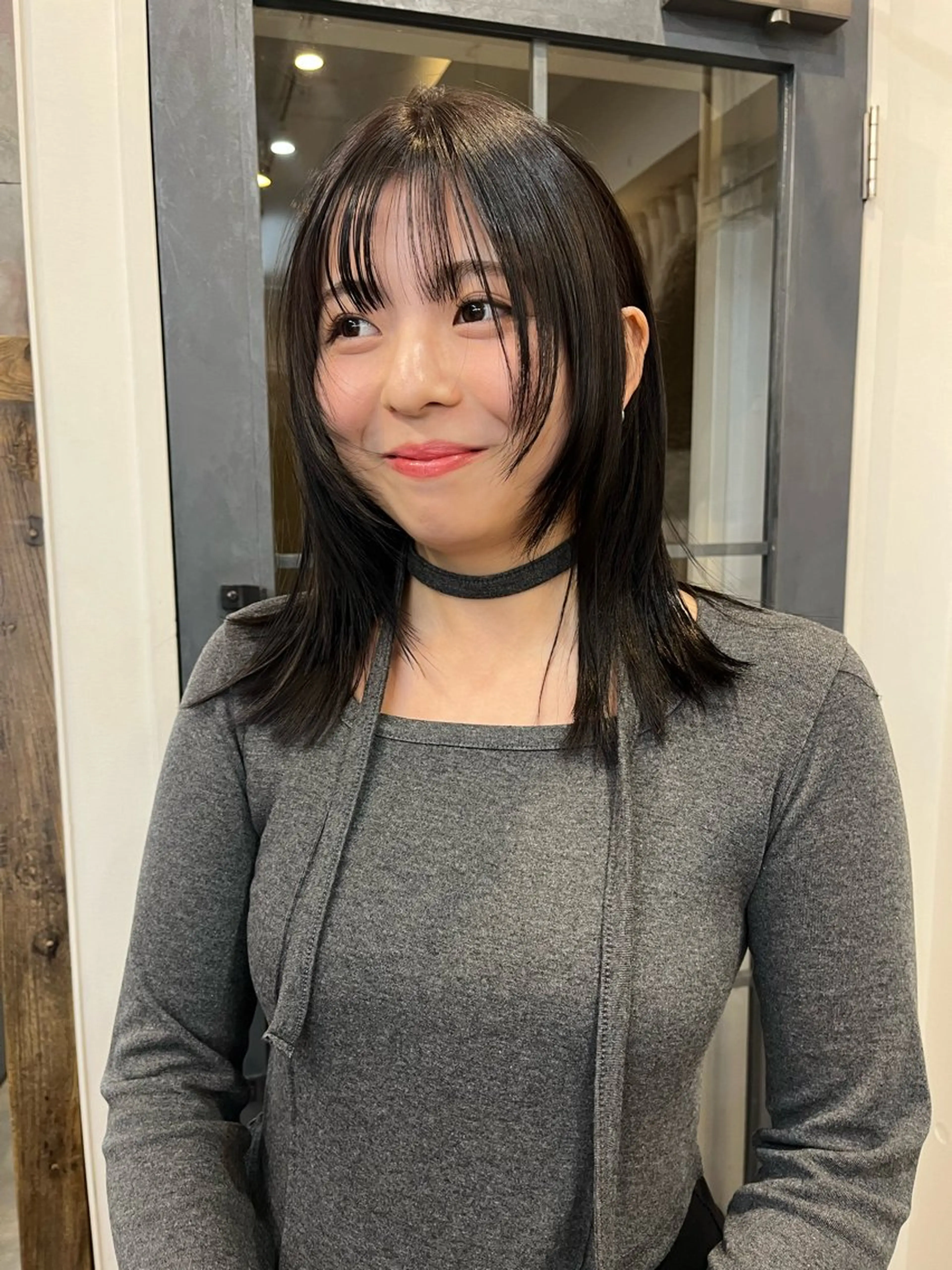 セミロング 竹内 菜々子のヘアスタイル