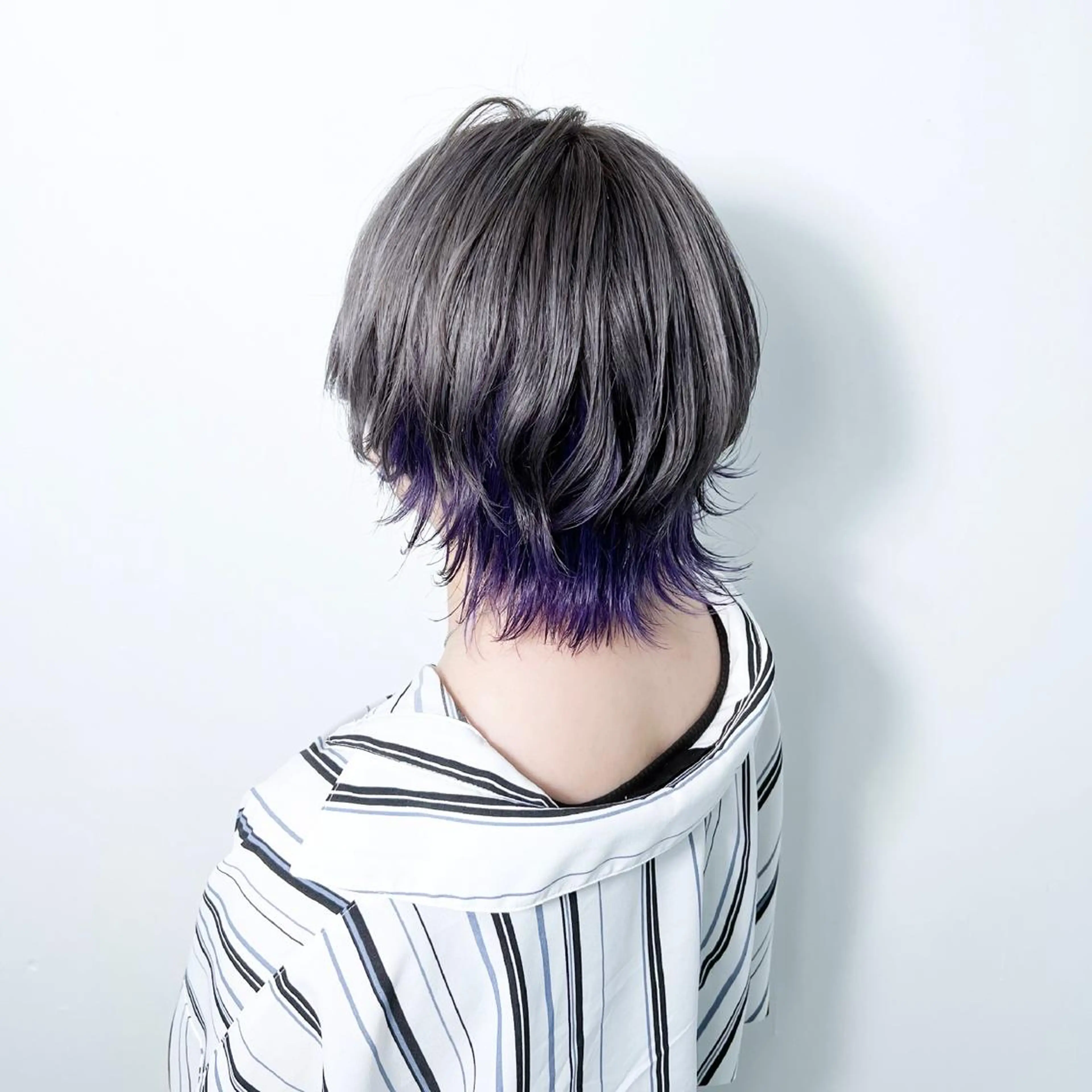 ショート カラー ヘアアレンジ ショートレイヤー ミストバング ブリーチ イヤリングカラー  フェイスフレーミング カット ヘアカラー トリートメント 大橋 拓巳のヘアスタイル