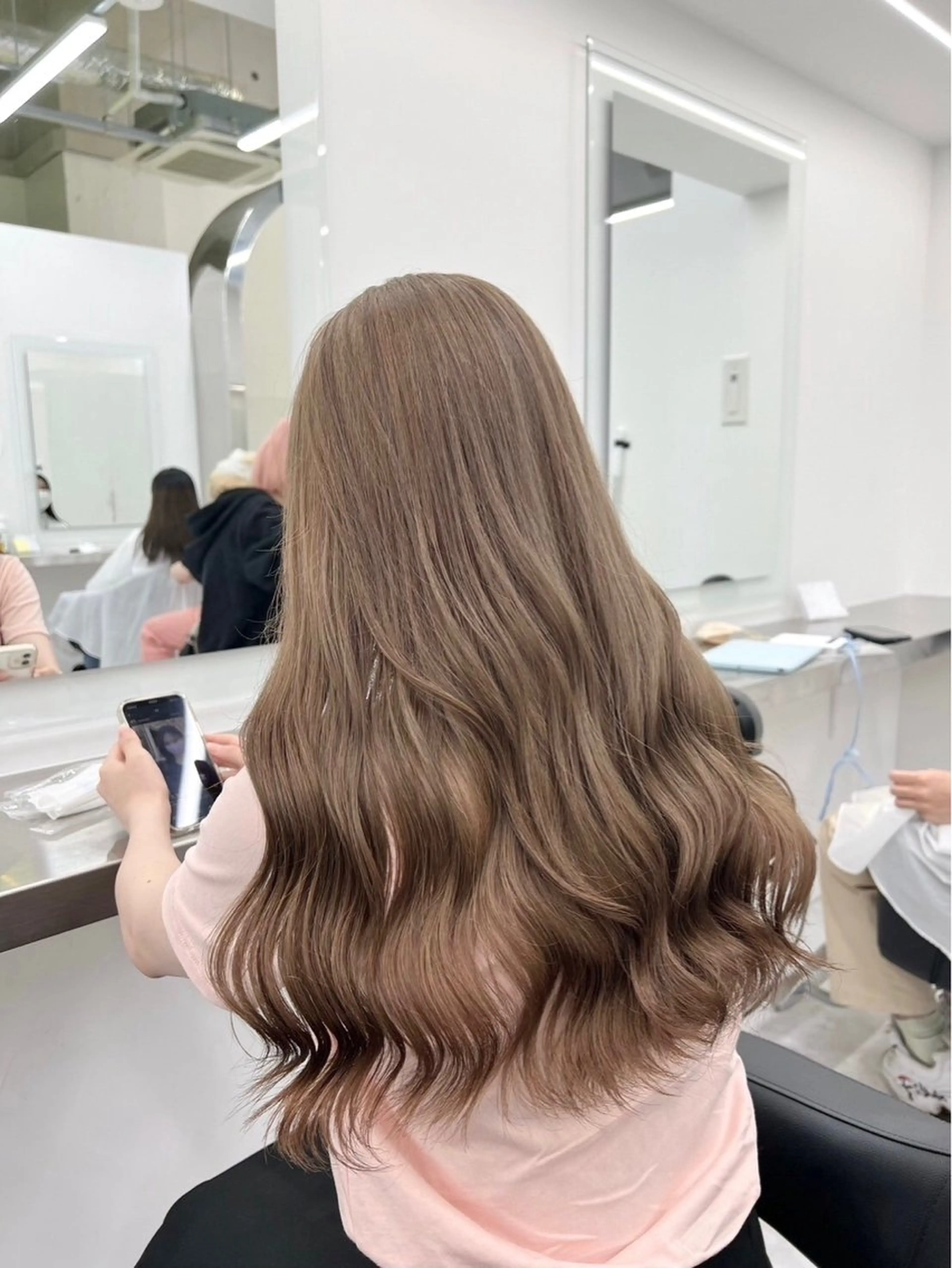 ロング カラー ベージュカラー ヘアカラー ブレンバイドット所属・ニュアンスカラー/ 🫧レミ(坊主)のヘアスタイル