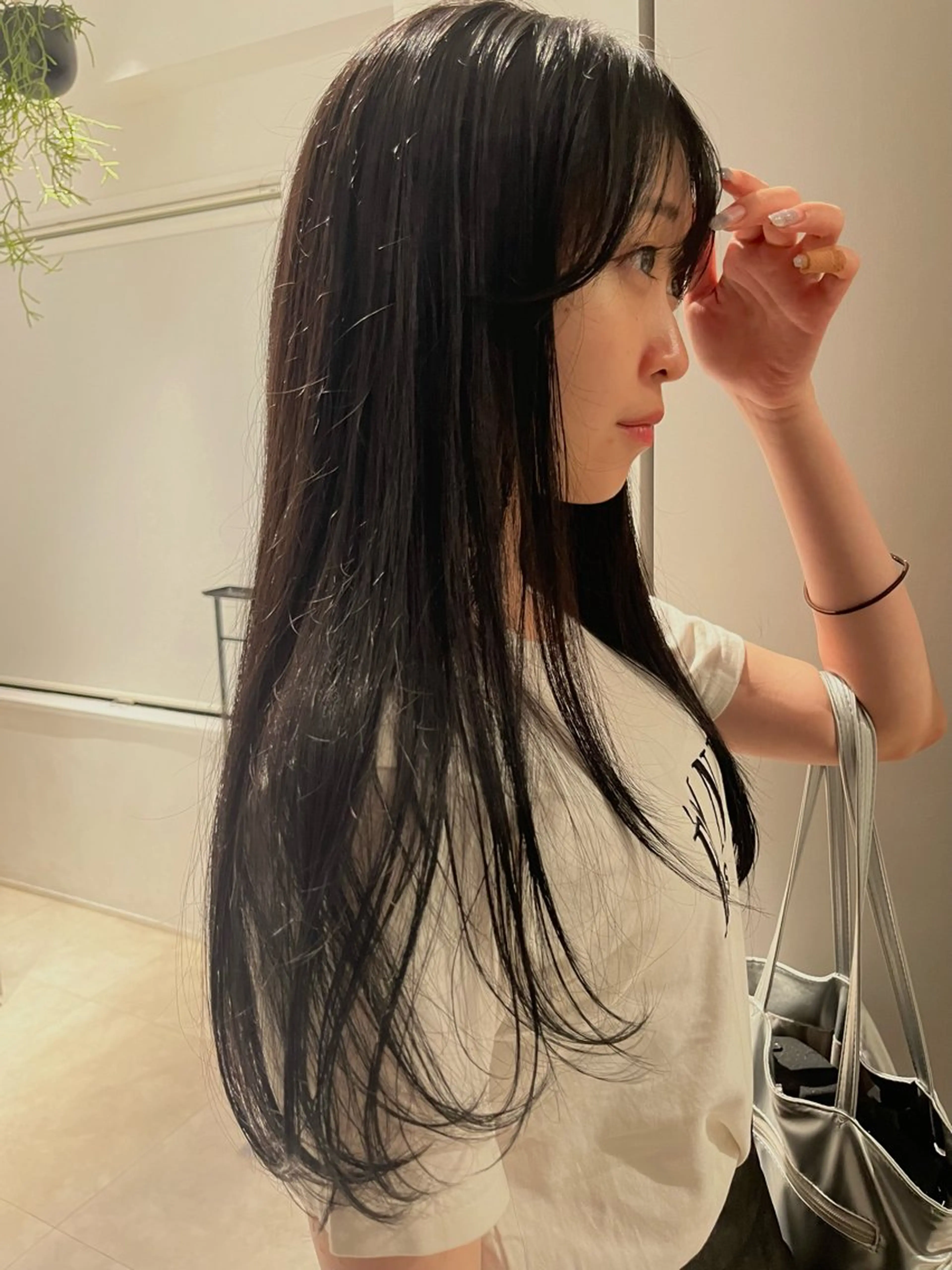 ロング カラー 透明感カラー スッと馴染むhair /ヨシダトモキのヘアスタイル