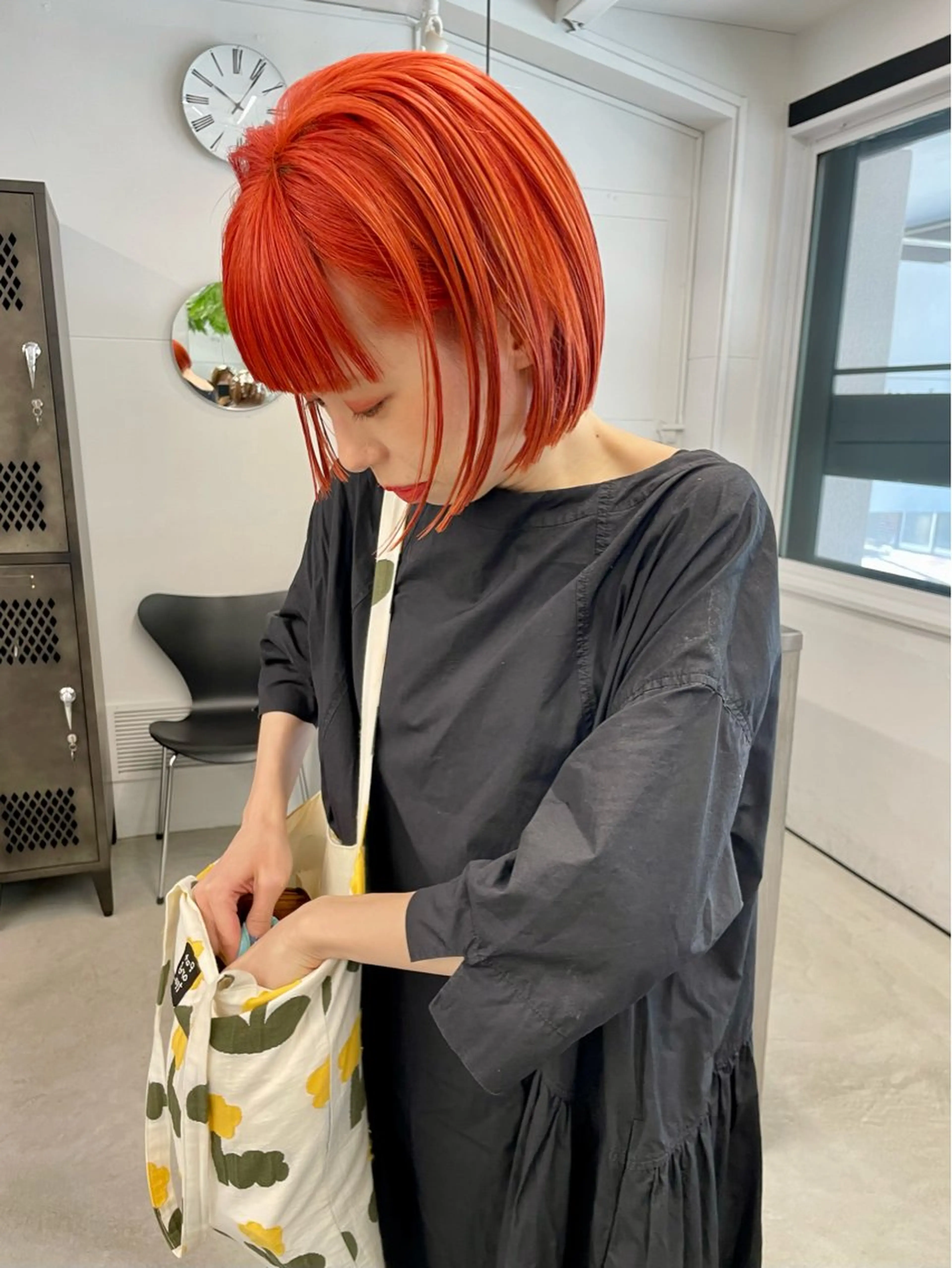 ショート ヘアカラー トリートメント オカモト ミユウ/ブリーチのヘアスタイル