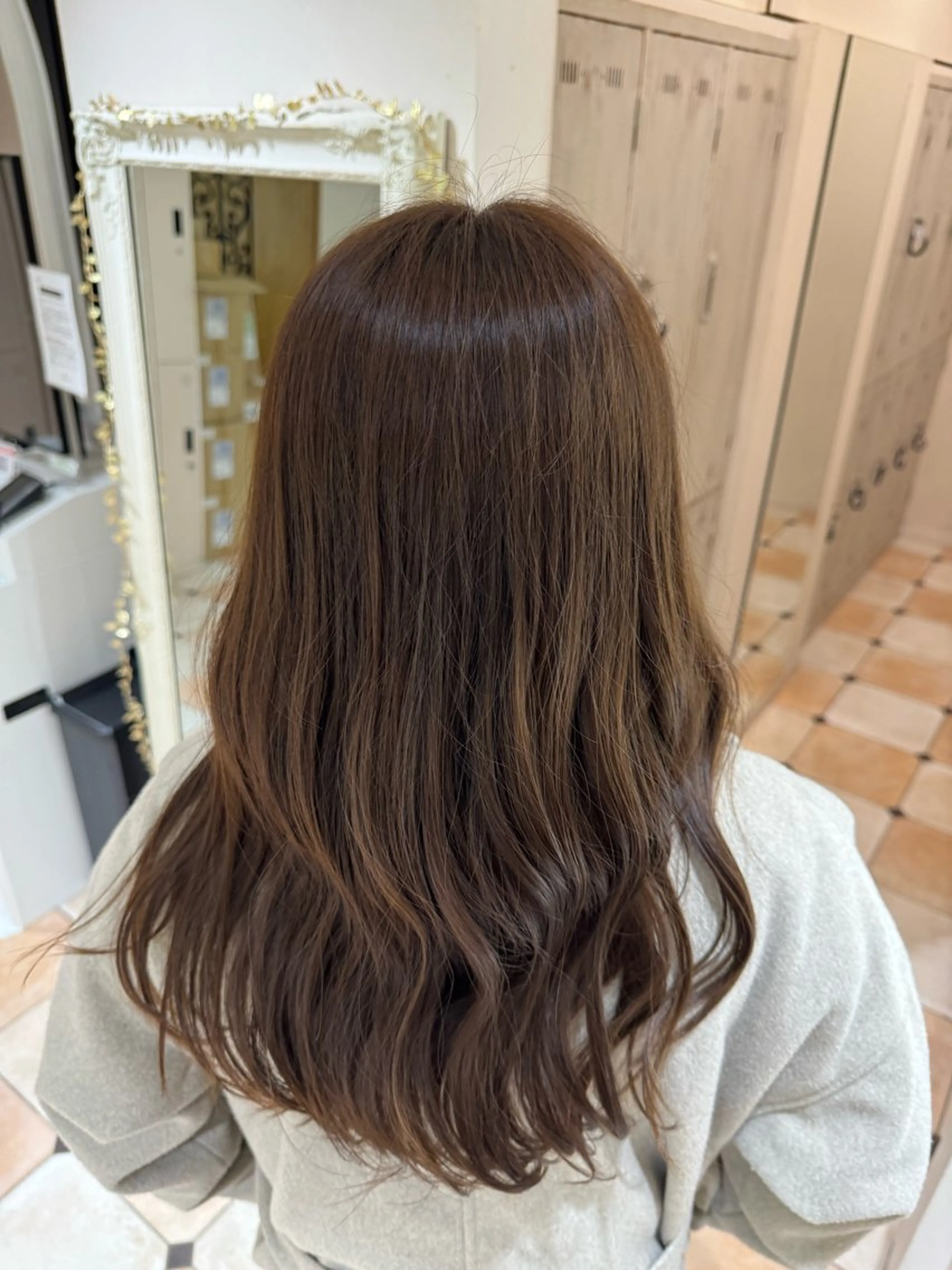 セミロング 透明感カラー🎨 田嶋翔真のヘアスタイル