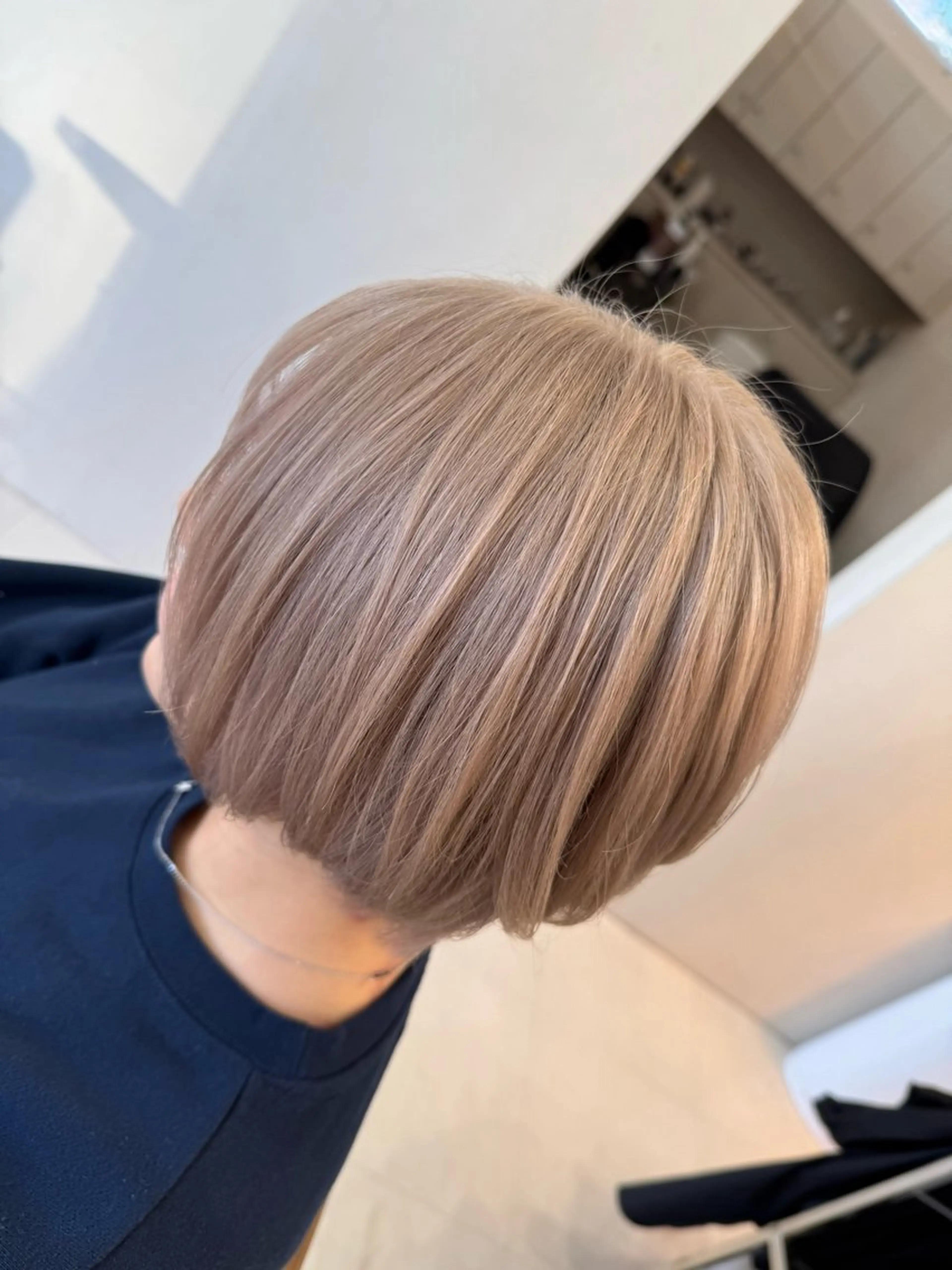 ショート ヘアカラー アルーナビューティデザイン所属・鈴木 妃帆未のヘアスタイル