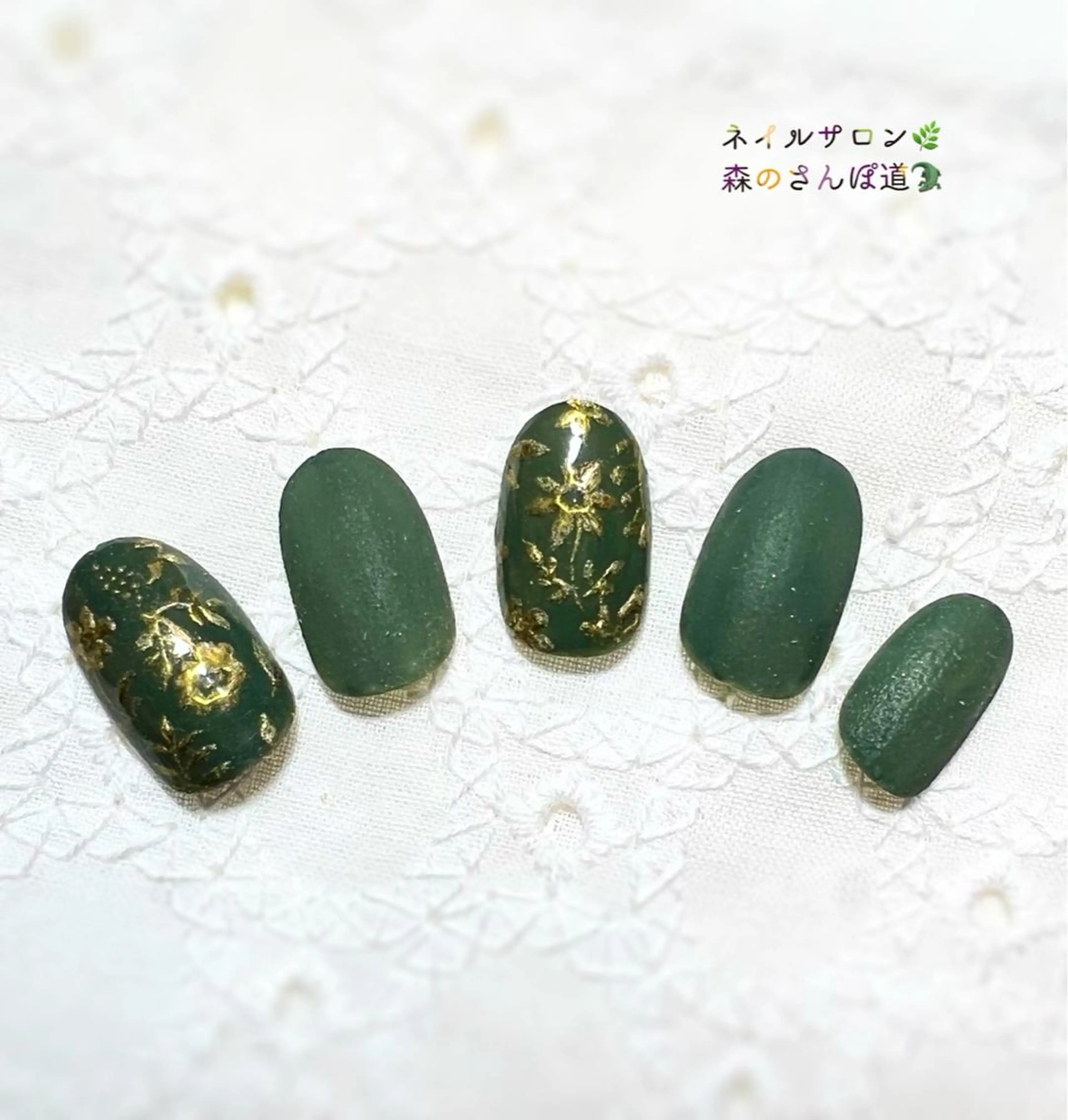 ネイル カジュアル ジェルネイル ガーリー 春ネイル 冬ネイル ハンドネイル 森のさんぽ道所属・ショートネイル 森のさんぽ道のネイルデザイン