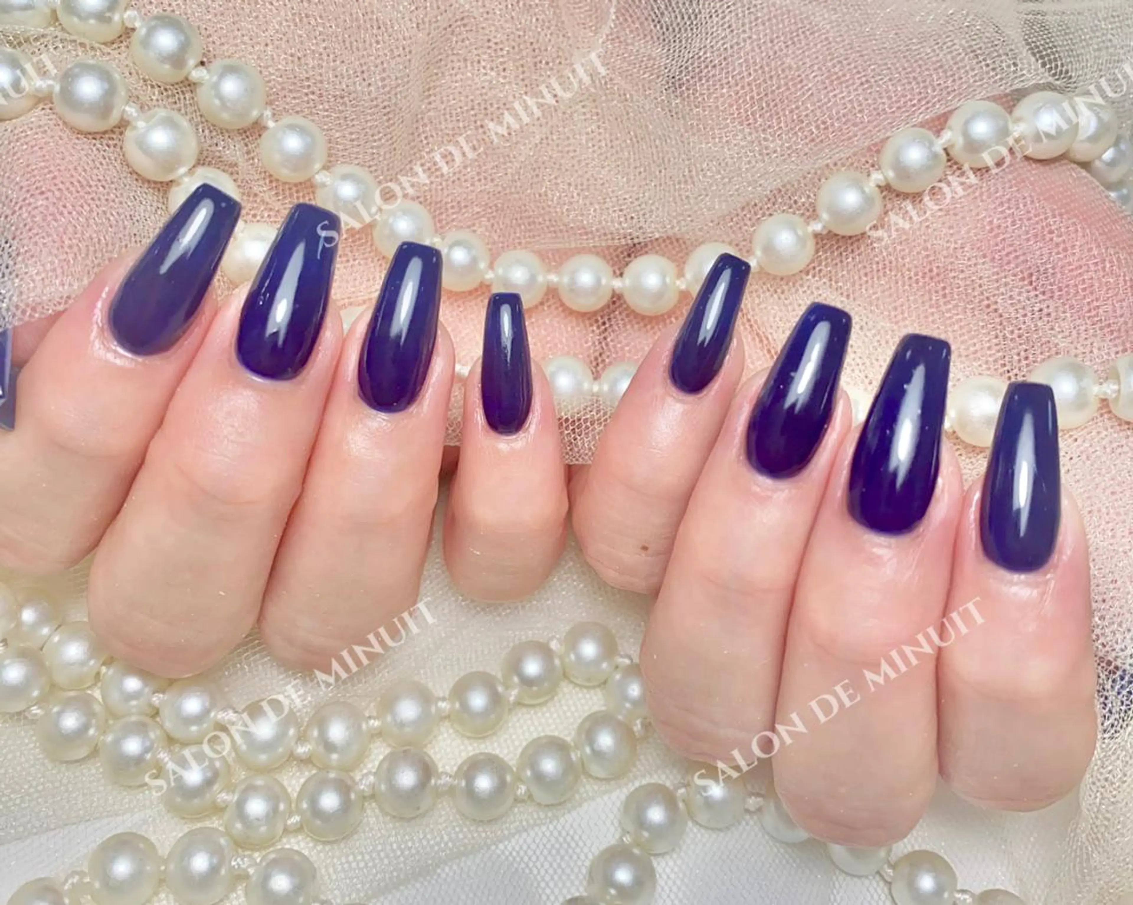 ネイル Salon de Minuit🦩のネイルデザイン