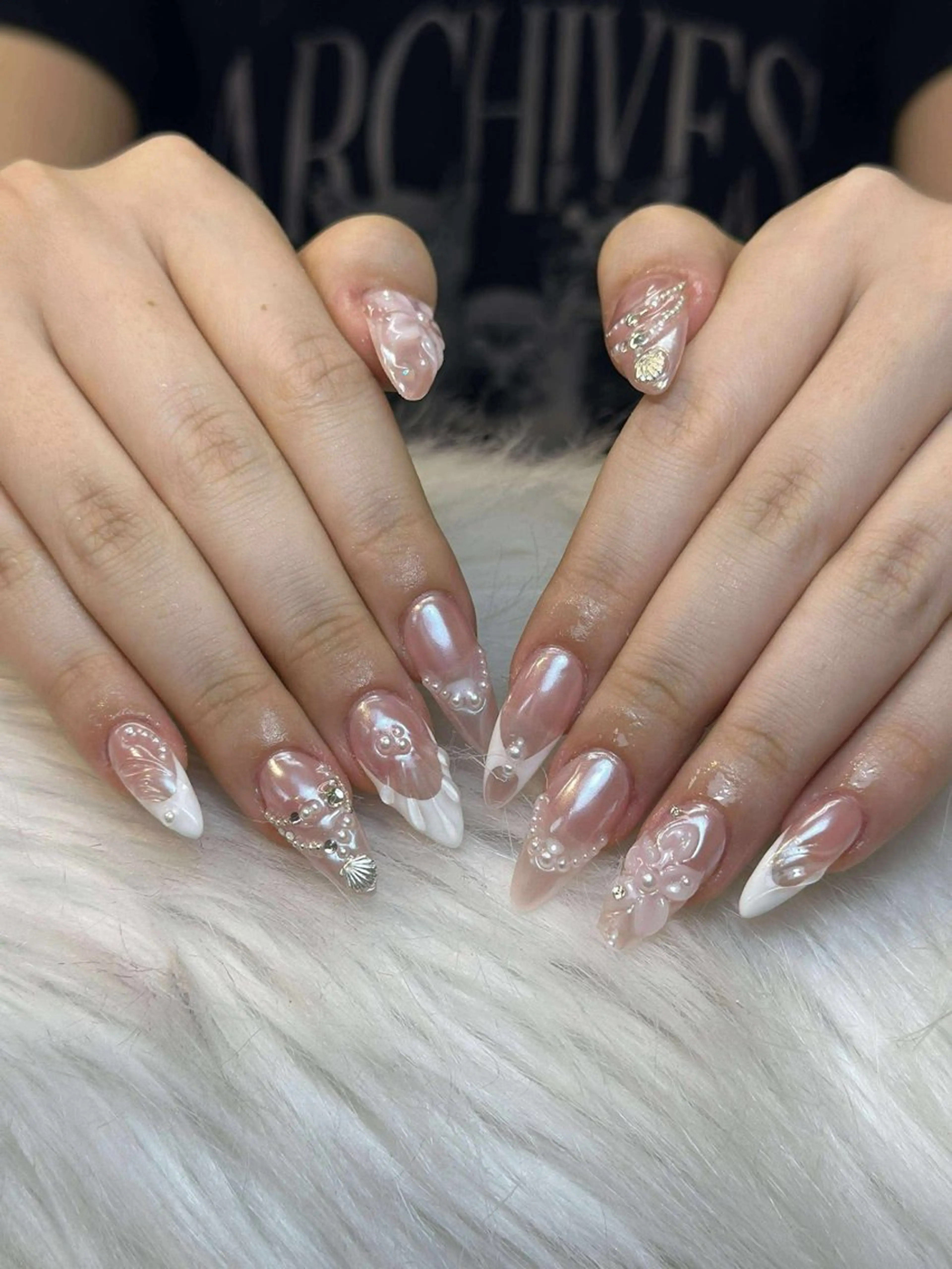 ネイル 長さ出し ネイルチップ Lily nails studio所属・Lily nails studioのネイルデザイン