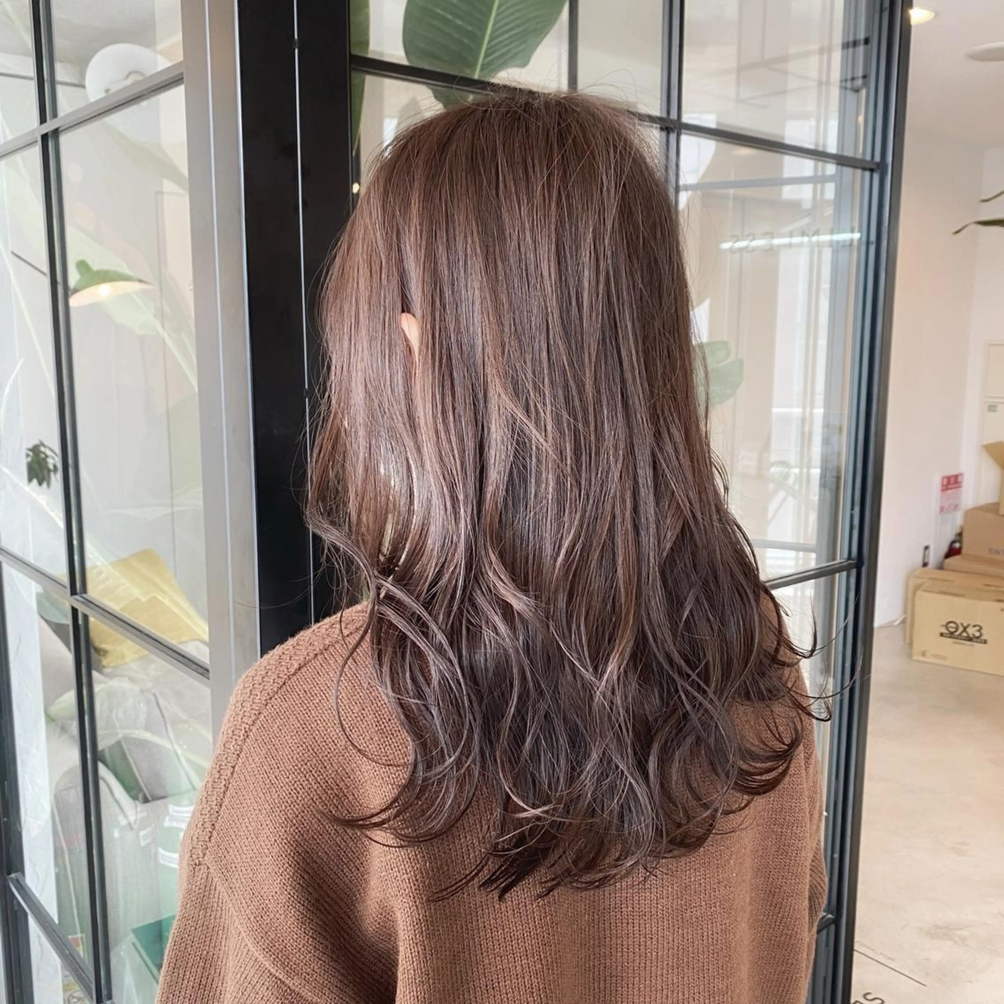 セミロング カラー カット ヘアカラー トリートメント ベージュカラー🌿 新潟駅/青木結月のヘアスタイル
