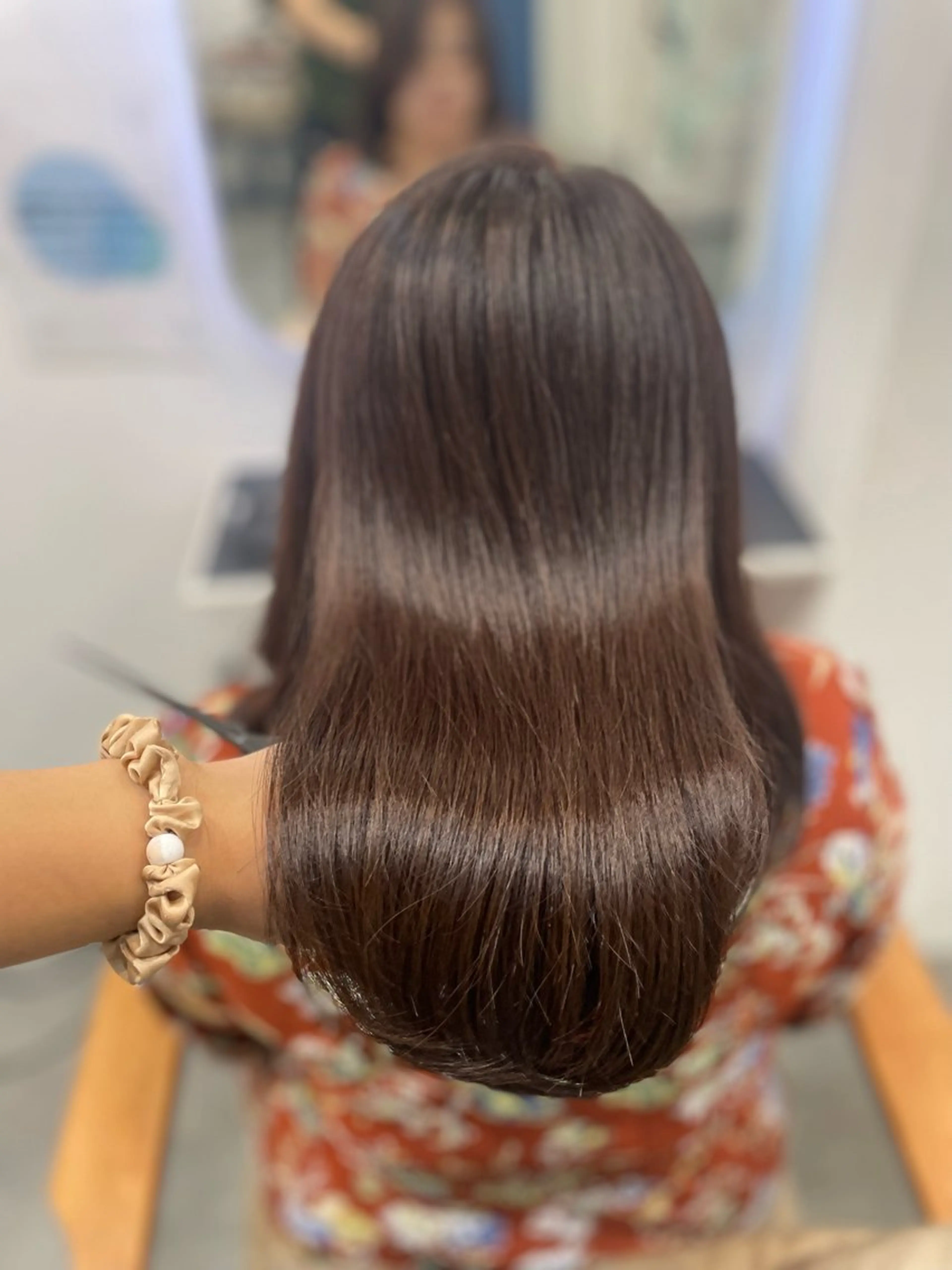ミディアム カラー ヘアアレンジ 透明感カラー イルミナカラー レイヤーカット トリートメント カット ヘアカラー トリートメント ナチュラル🌿垢抜け 福澤ゆきあのヘアスタイル