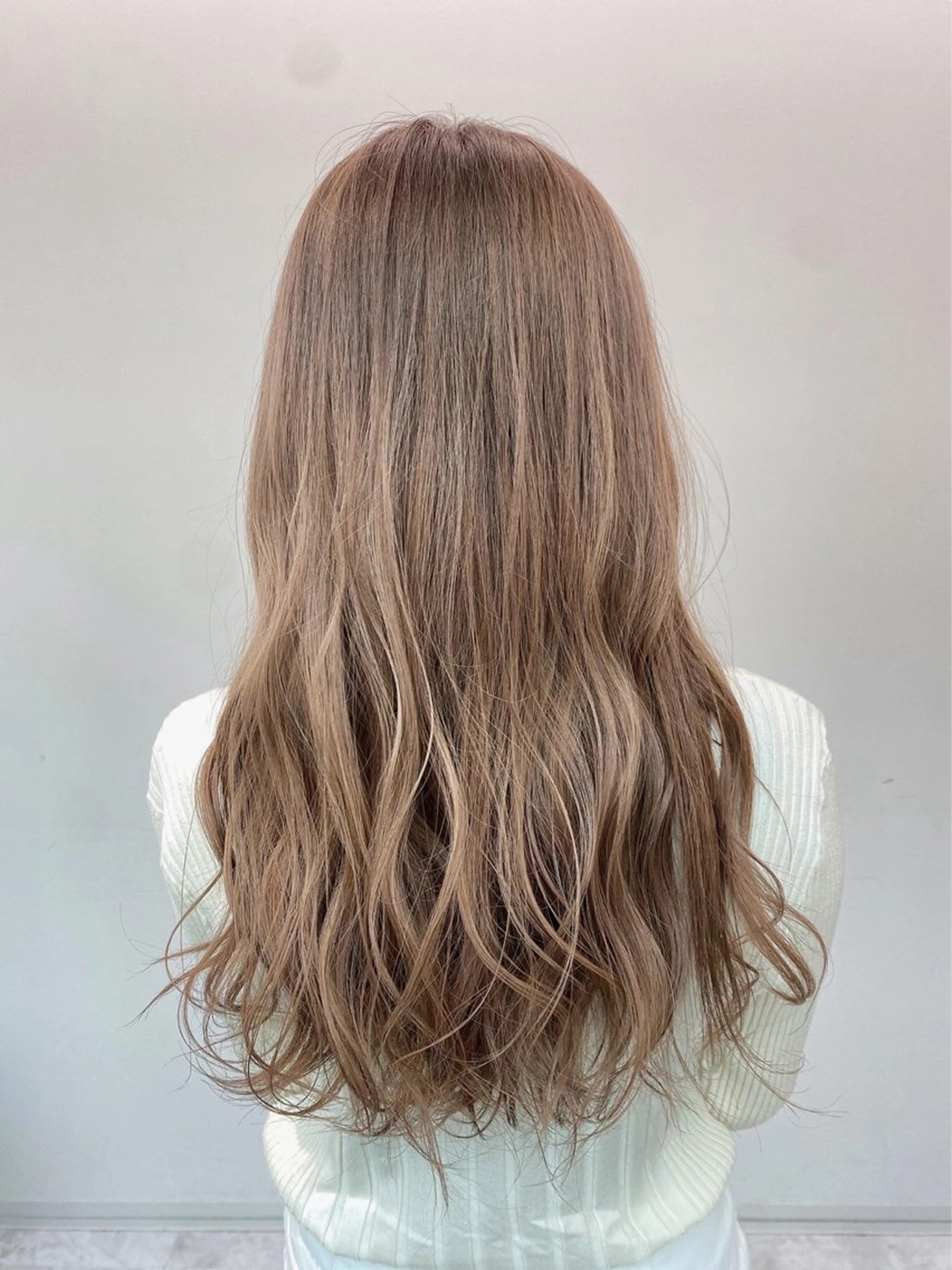 ロング カラー ヘアアレンジ トレンドモテカラー 🩷色落ちまで可愛くのヘアスタイル