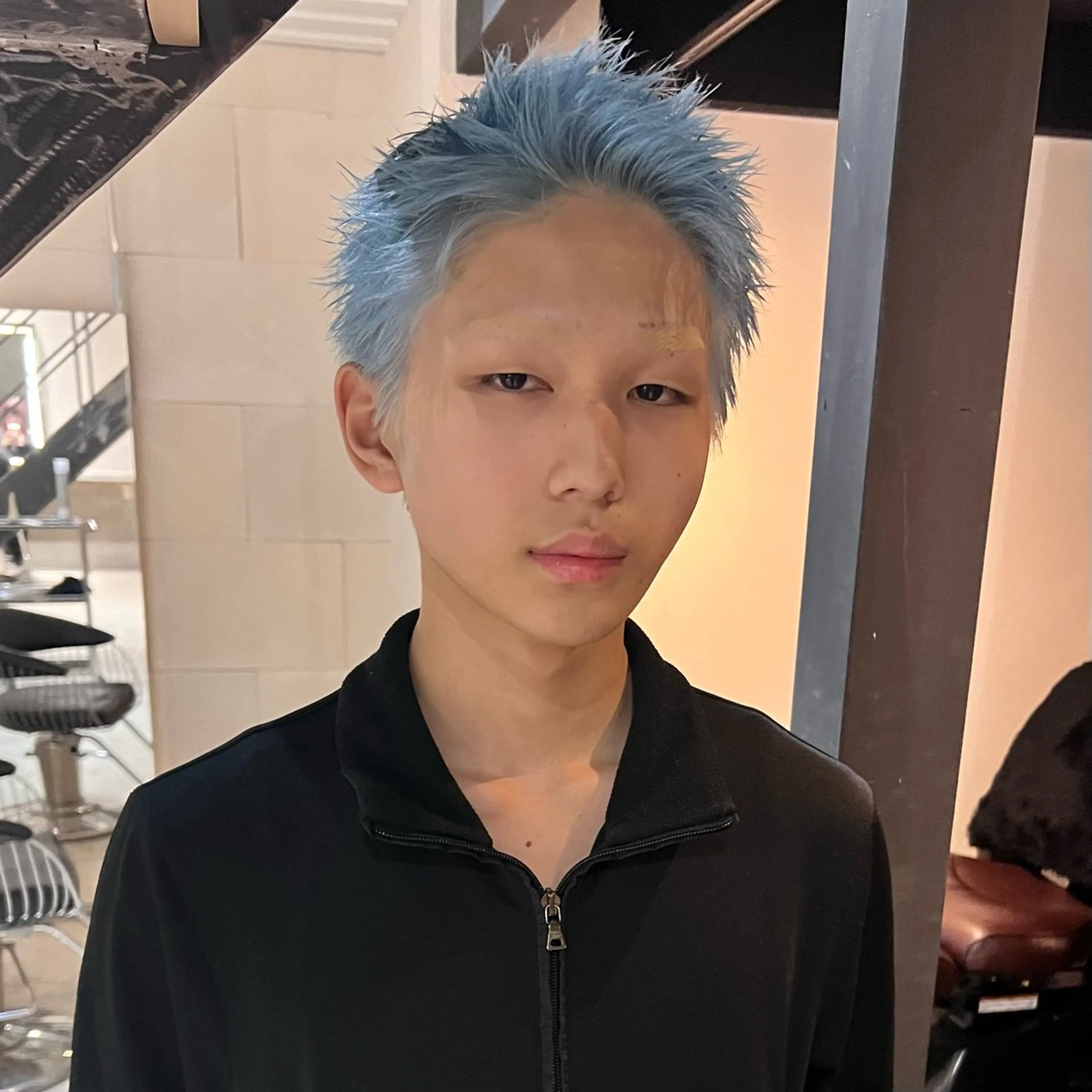 ショート カラー メンズ ヘアカラー DEAN名駅店所属・デザインカラー AYA/DEANのヘアスタイル