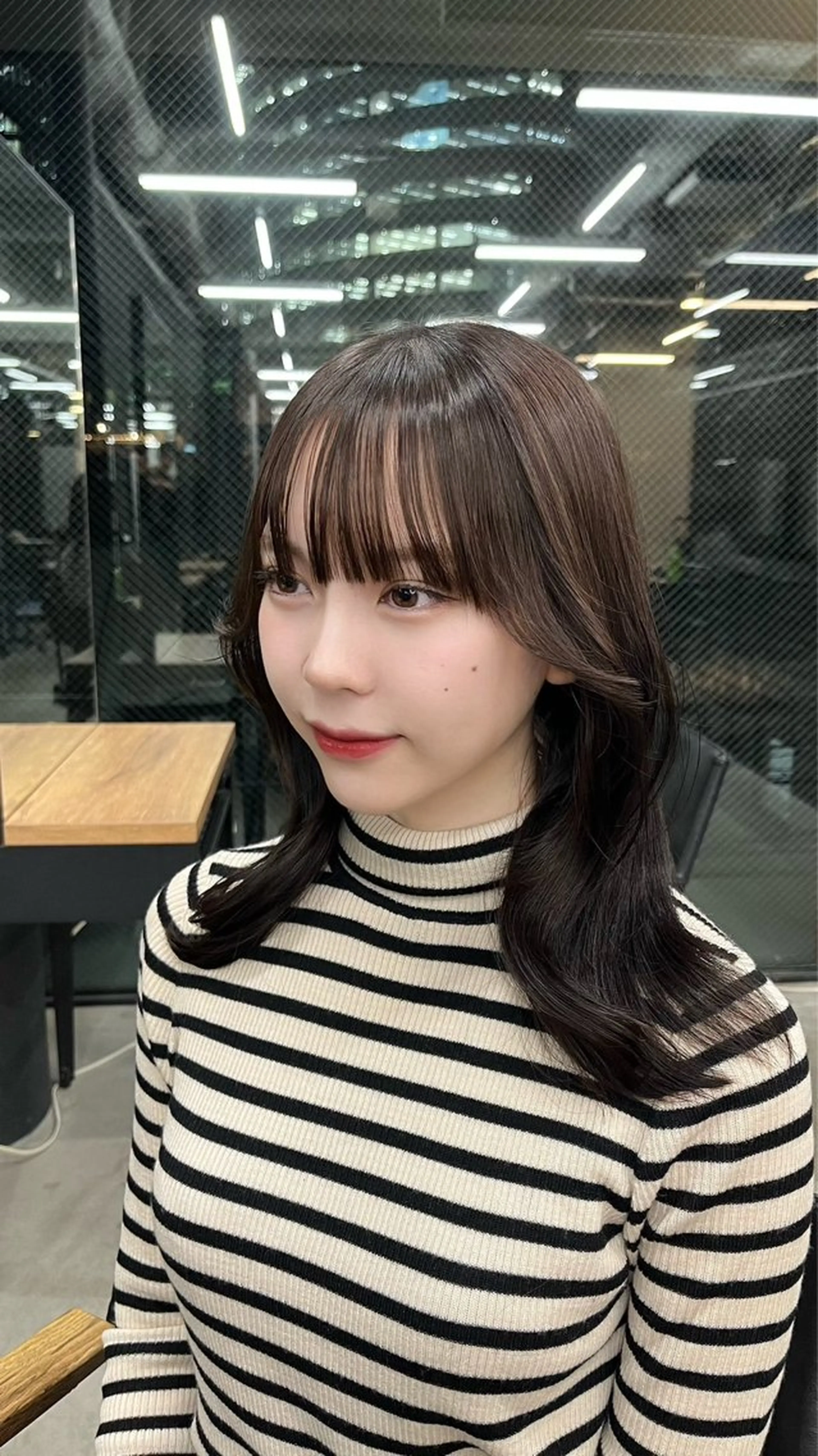 ロング 女性らしいモテヘア 韓国ヘアhikariのヘアスタイル