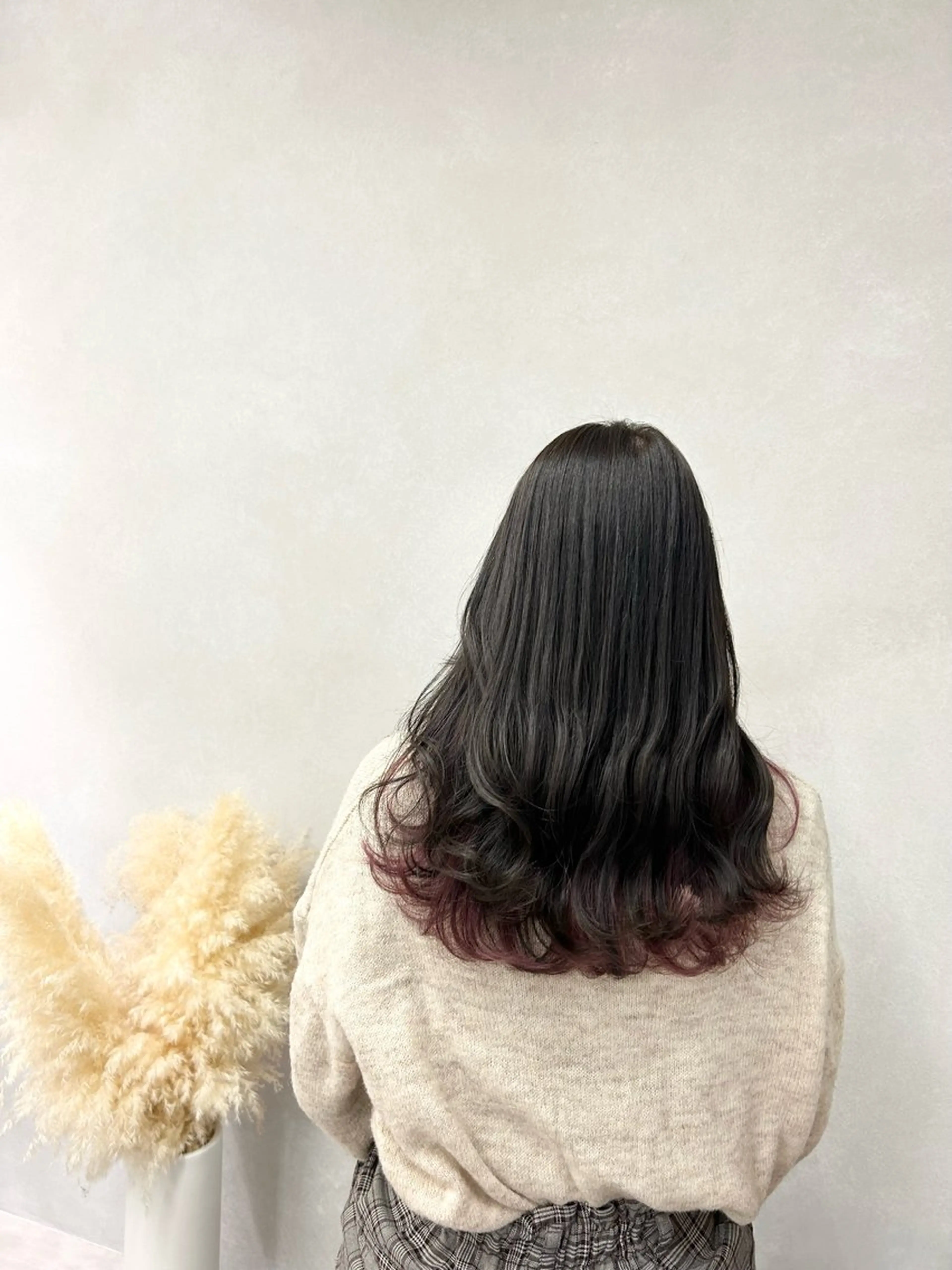ロング カラー 透明感カラー グレージュ インナーカラー ピンクカラー カット ヘアカラー 暖色･似合わせカラー (廣石沙英🎀)のヘアスタイル